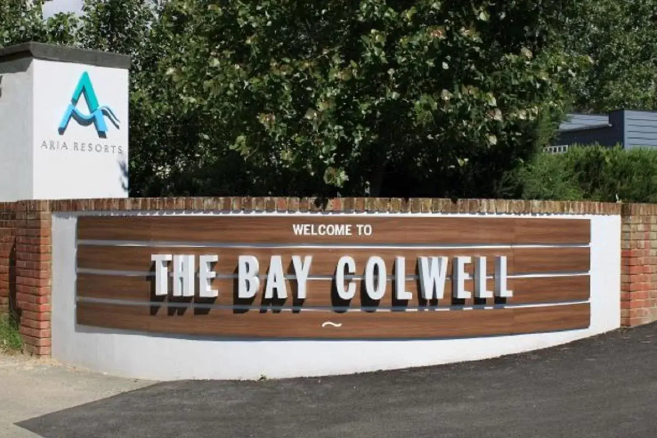 Facade/entrance, Property Logo/Sign in The Bay Colwell