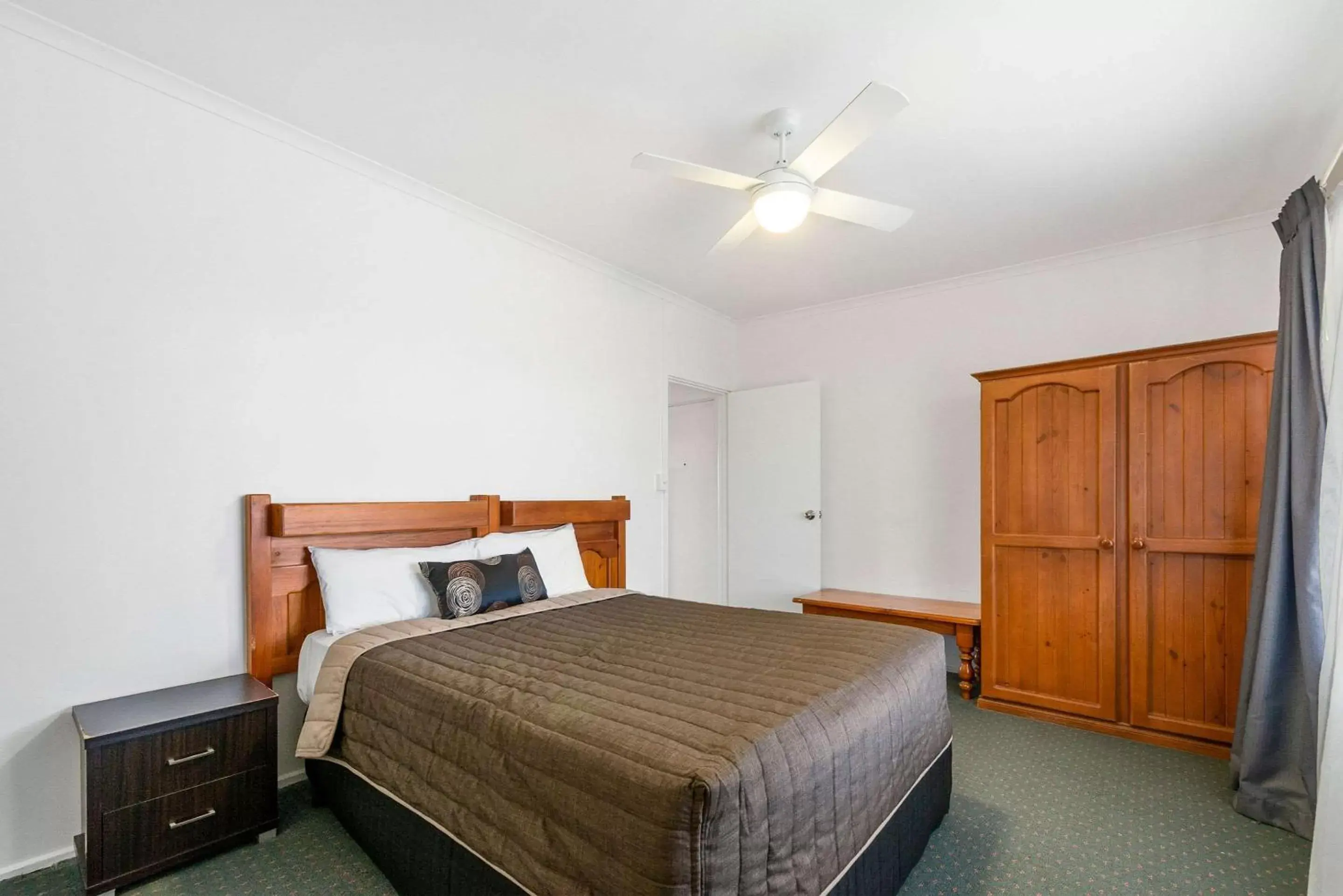 Bedroom, Bed in Comfort Inn & Suites Riverland