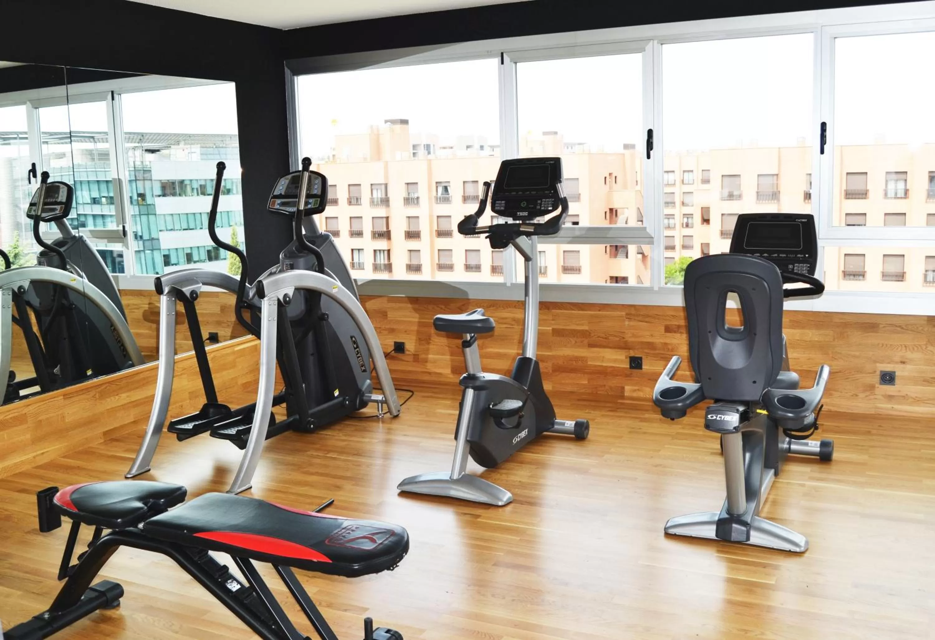 Fitness centre/facilities in Axor Feria
