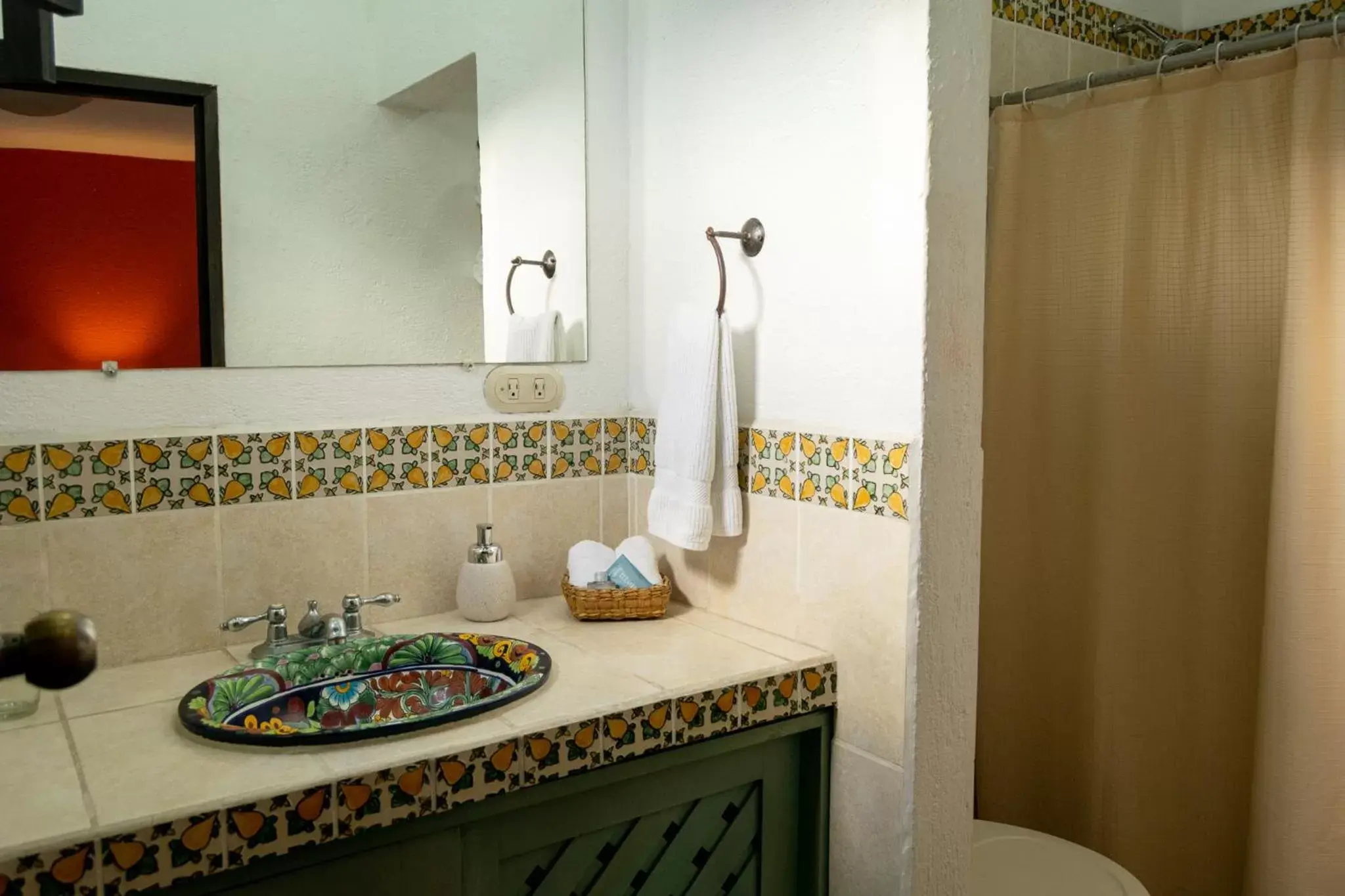 Bathroom in Hotel La Villa Serena
