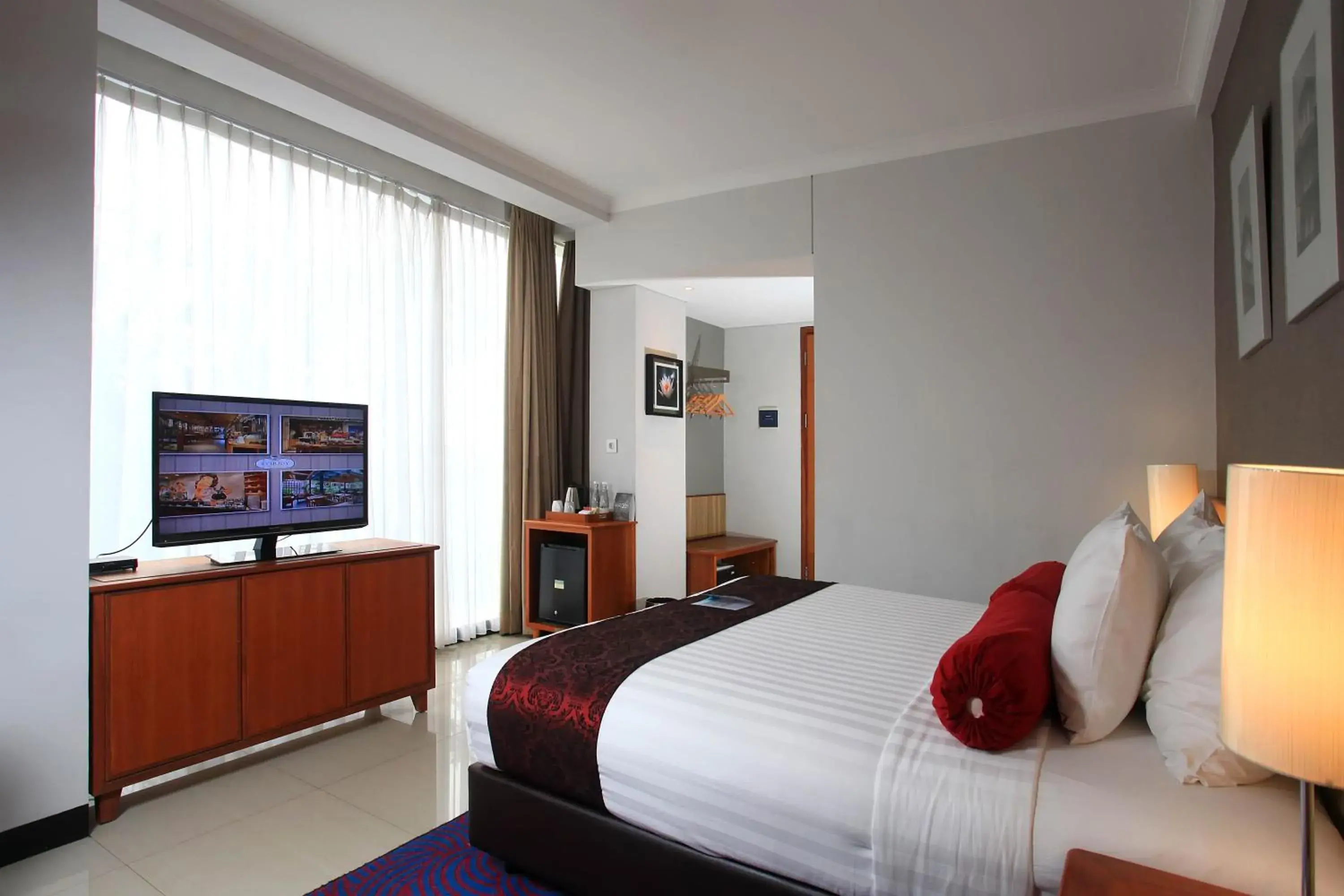 Bedroom, Bed in Ivory Hotel Bandung