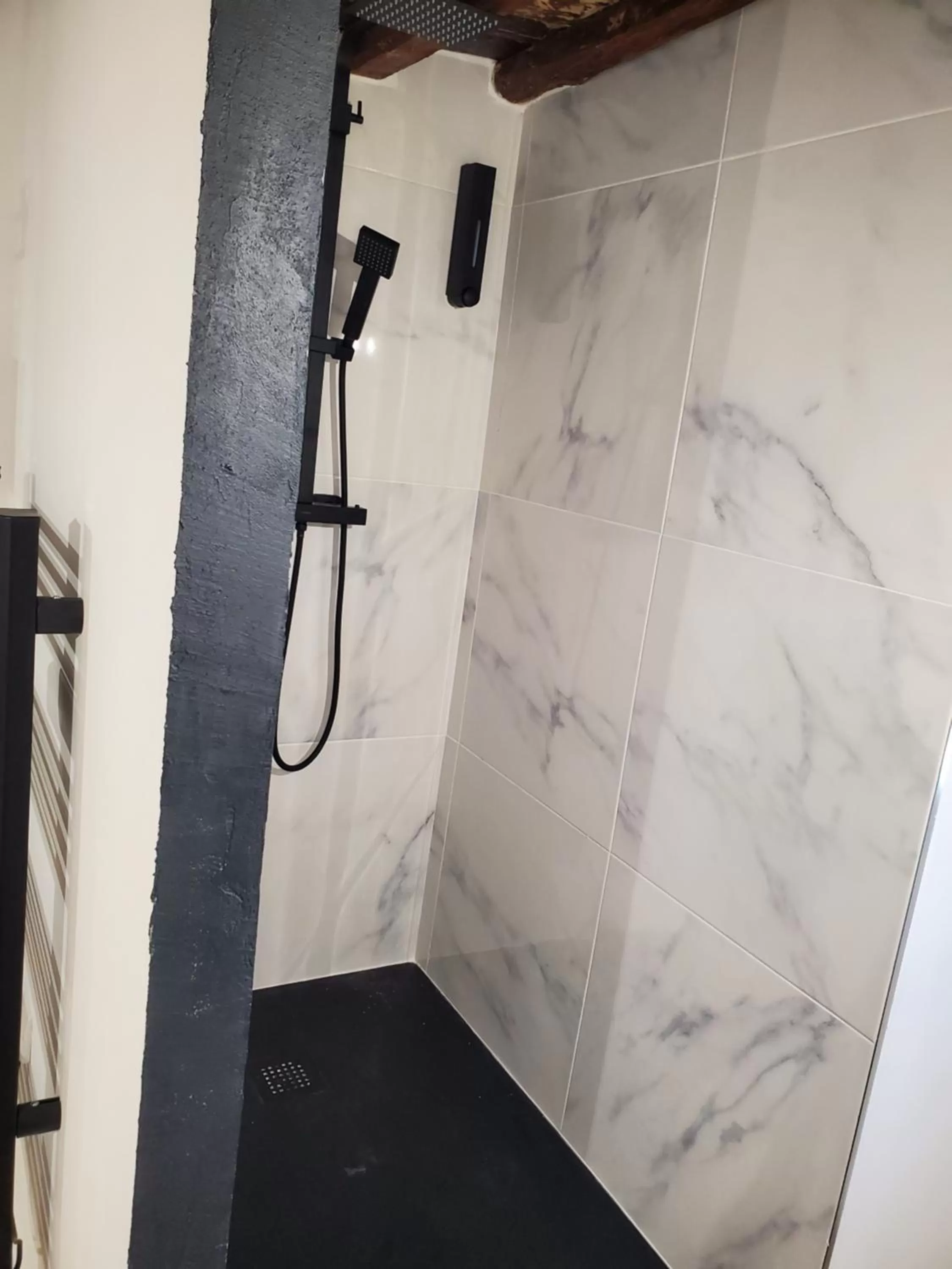 Bathroom in Chambre d'Hôte Straboni