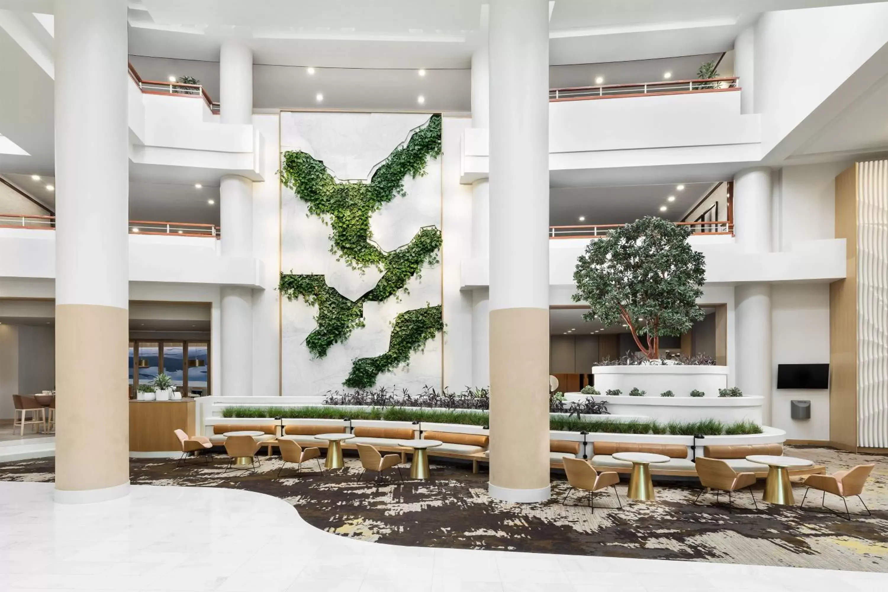 Lobby or reception in The Westin Long Beach