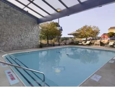 Swimming Pool in Days Inn by Wyndham Kent - Akron