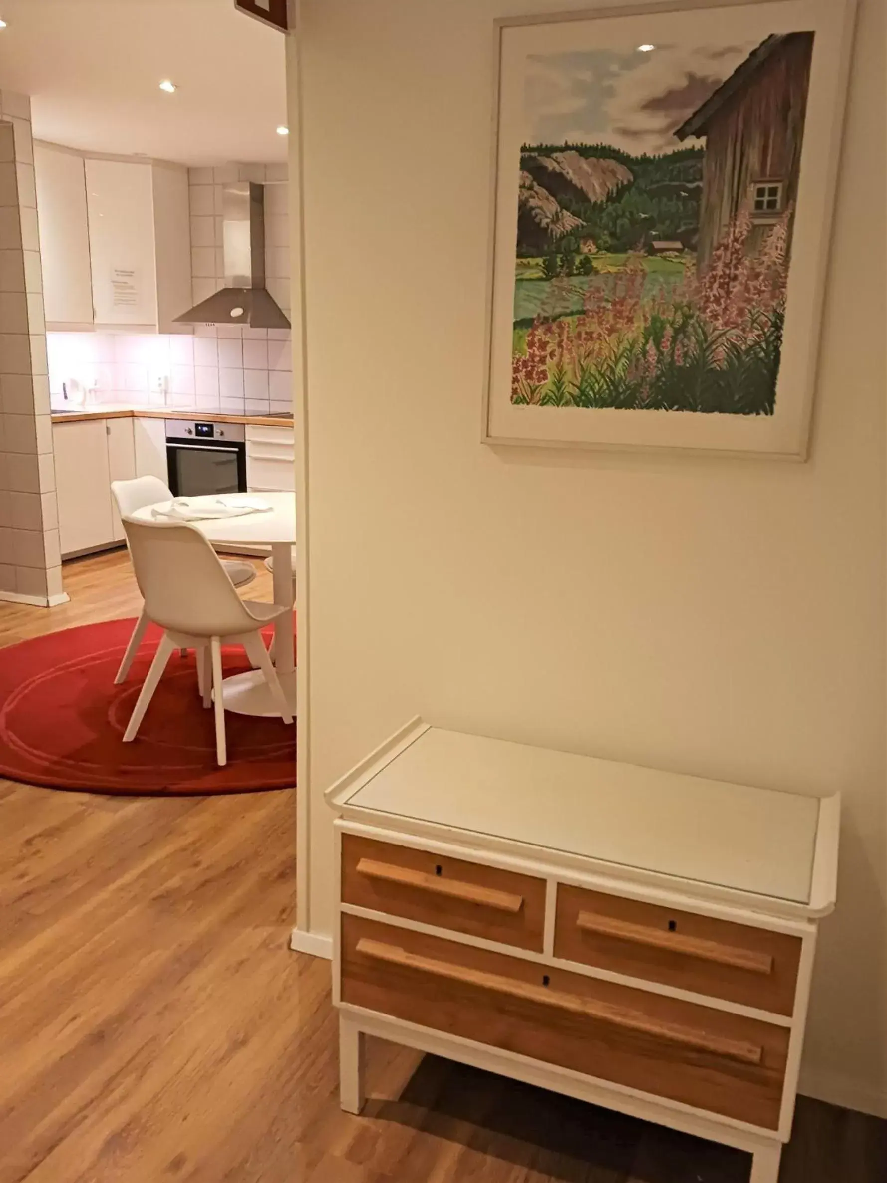 Kitchen or kitchenette, Dining Area in Hotel Hornsgatan