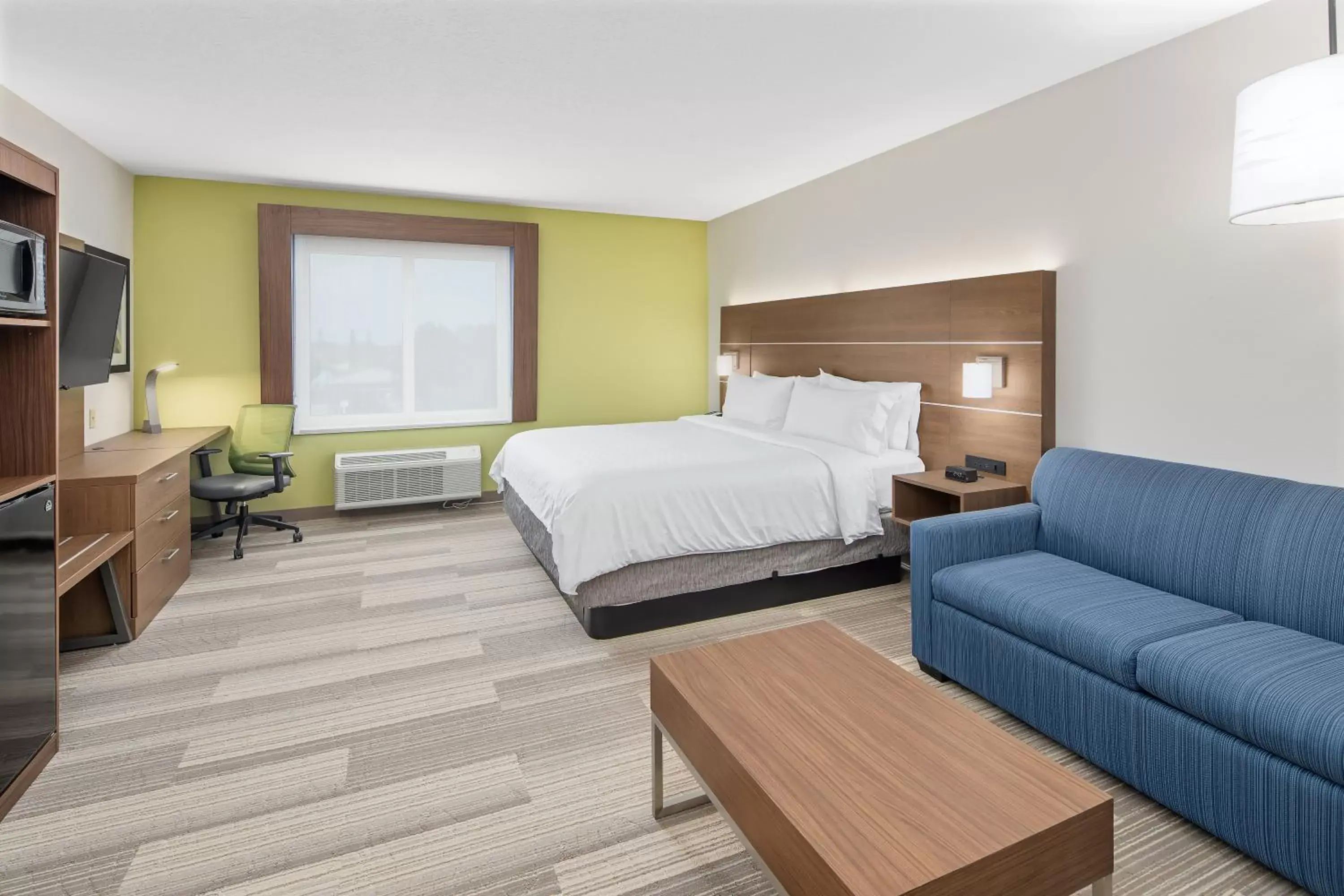 Photo of the whole room in Holiday Inn Express Hotel & Suites Palm Bay, an IHG Hotel