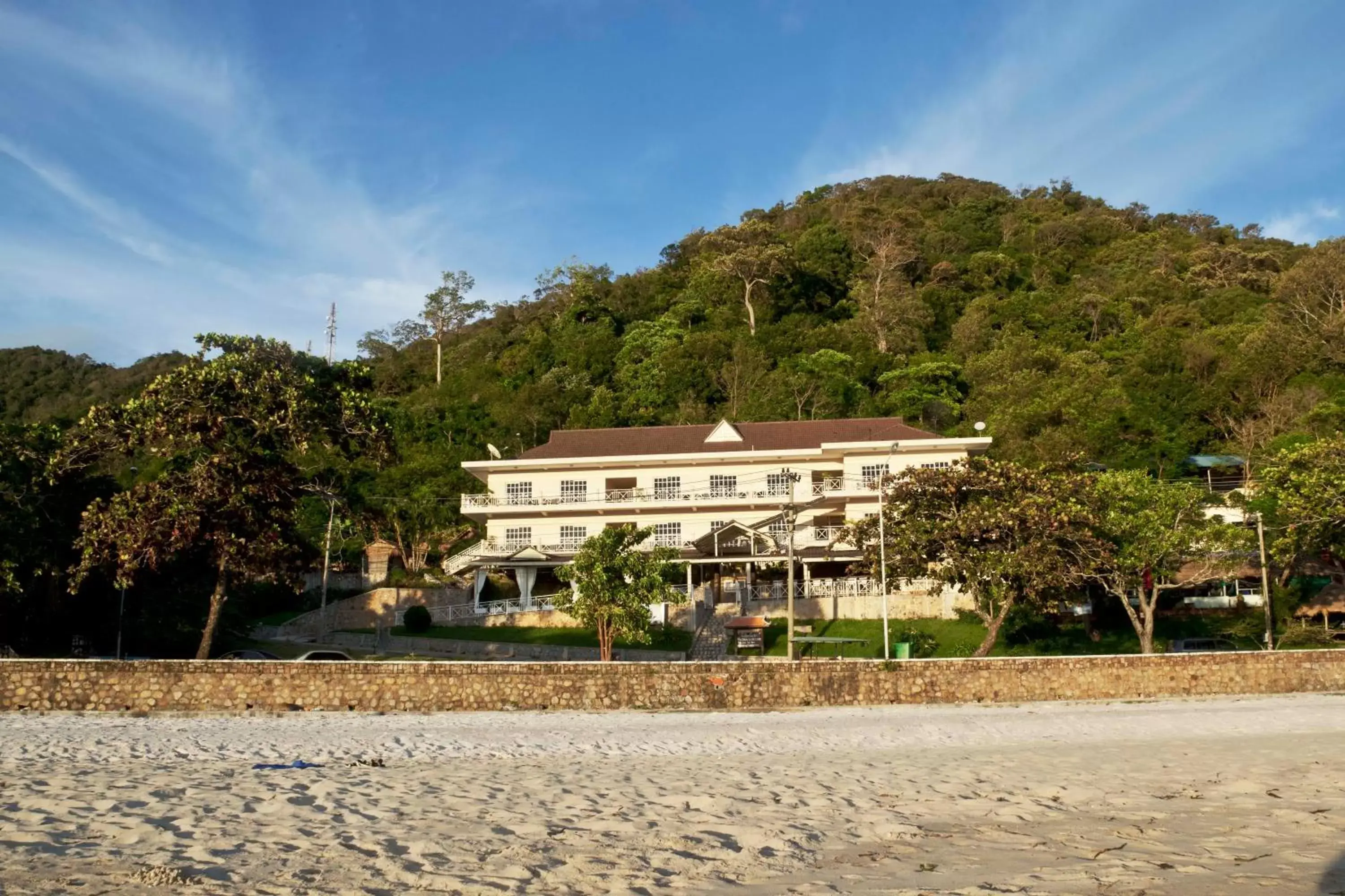 Facade/entrance, Property Building in The Beach House