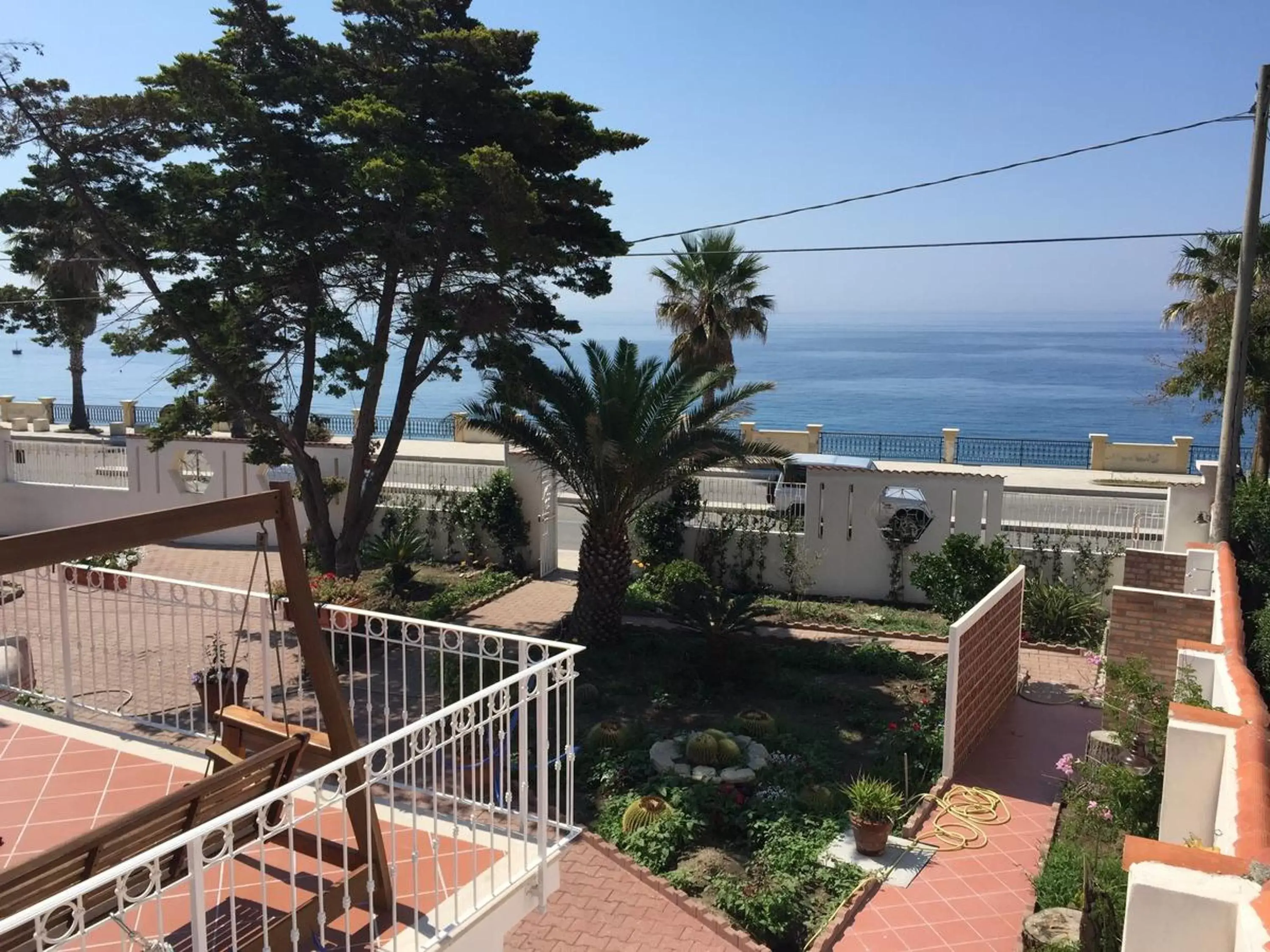 Facade/entrance, Sea View in B&B Villa sul Mare