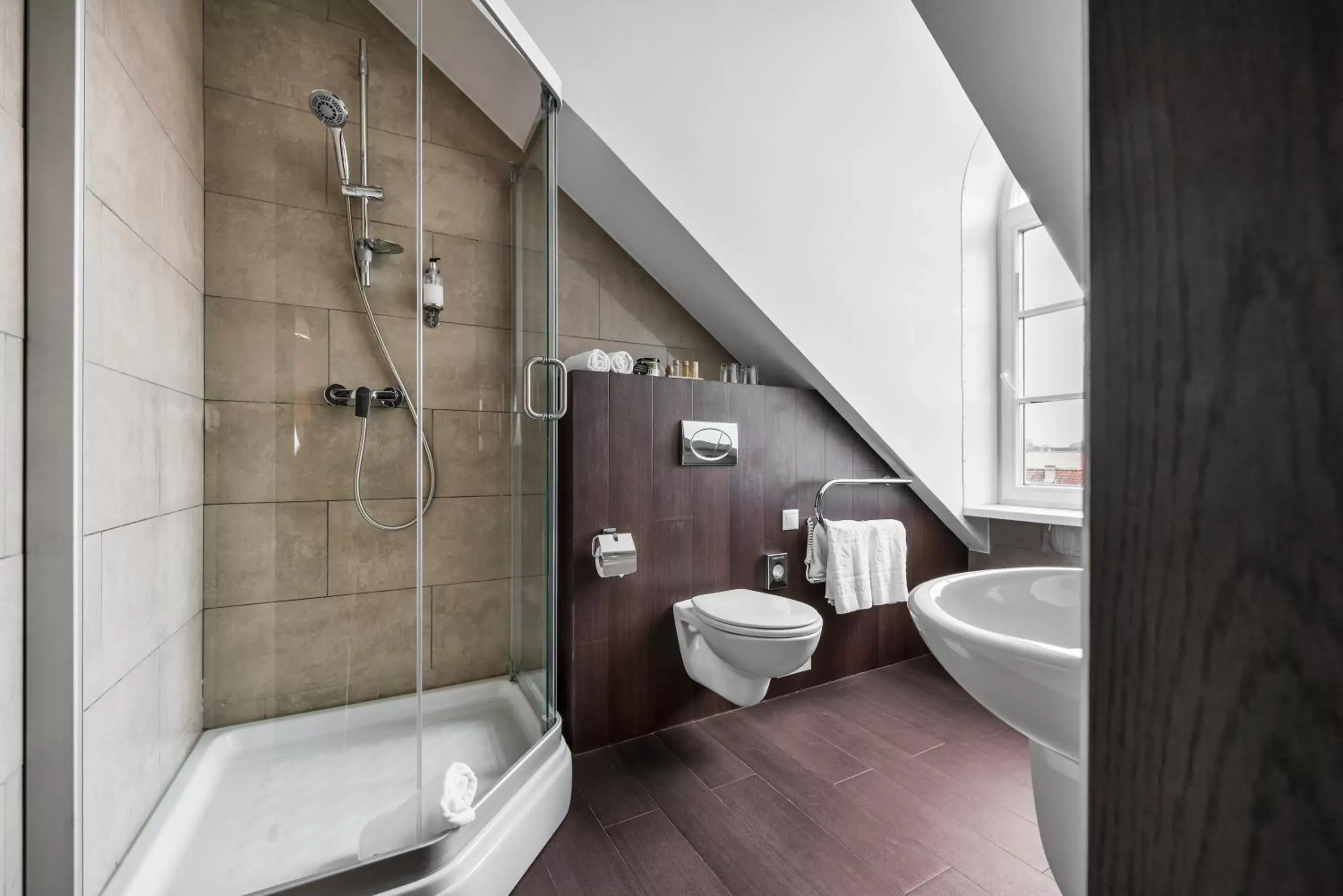 Shower, Bathroom in Amberton Cozy Hotel Kaunas