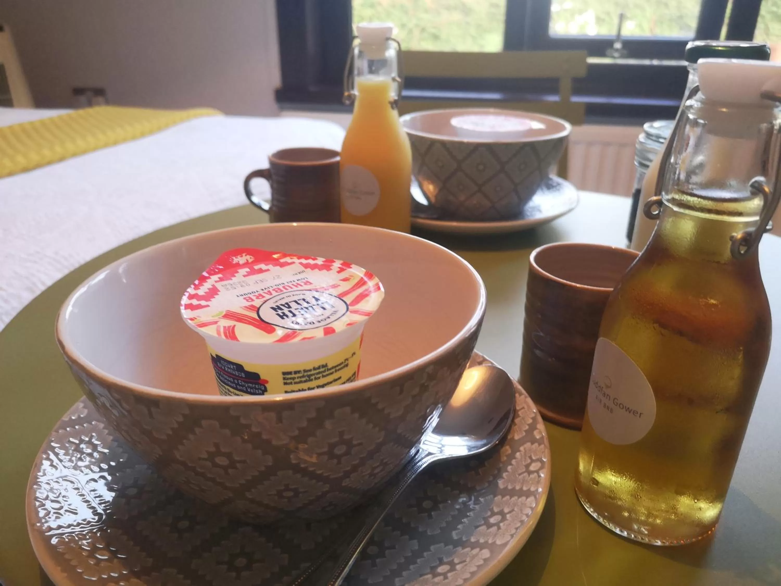 Drinks in Y Cuddfan Gower