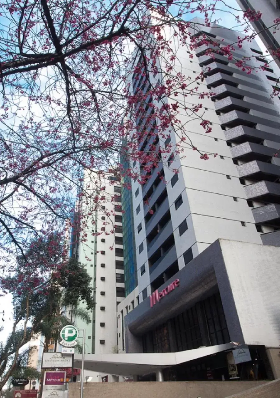 Facade/entrance, Property Building in Mercure Curitiba 7 de Setembro