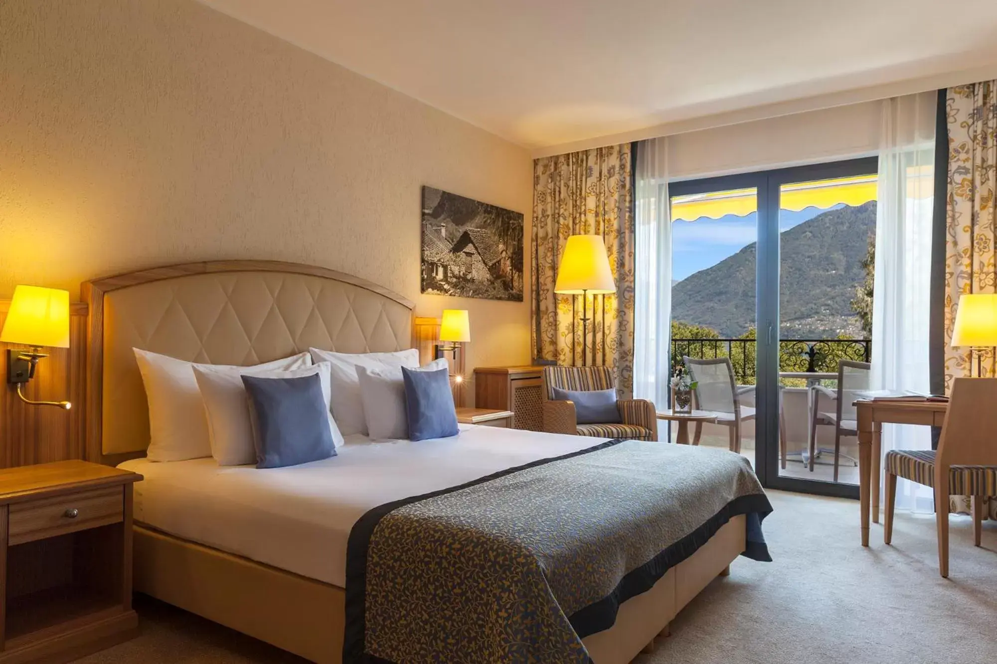 Comfort Double Room with Partial Lake View in Boutique-HOTEL REMORINO, a Private Selection Hotel