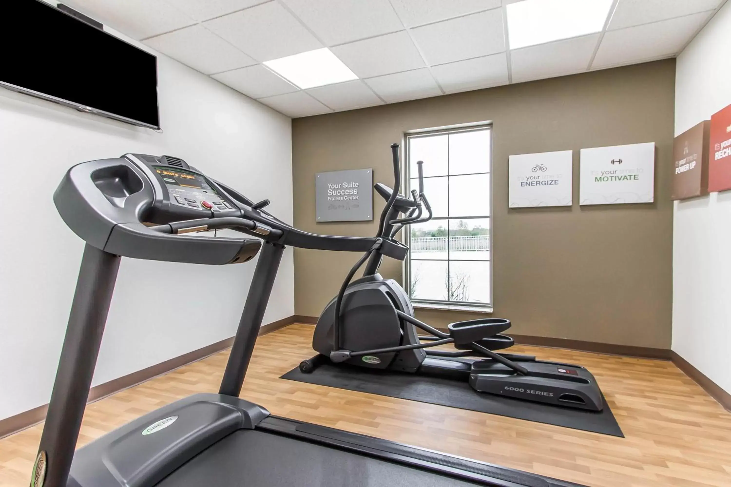 Fitness centre/facilities in Comfort Suites West Omaha Fitness centre/facilities in Comfort Suites West Omaha