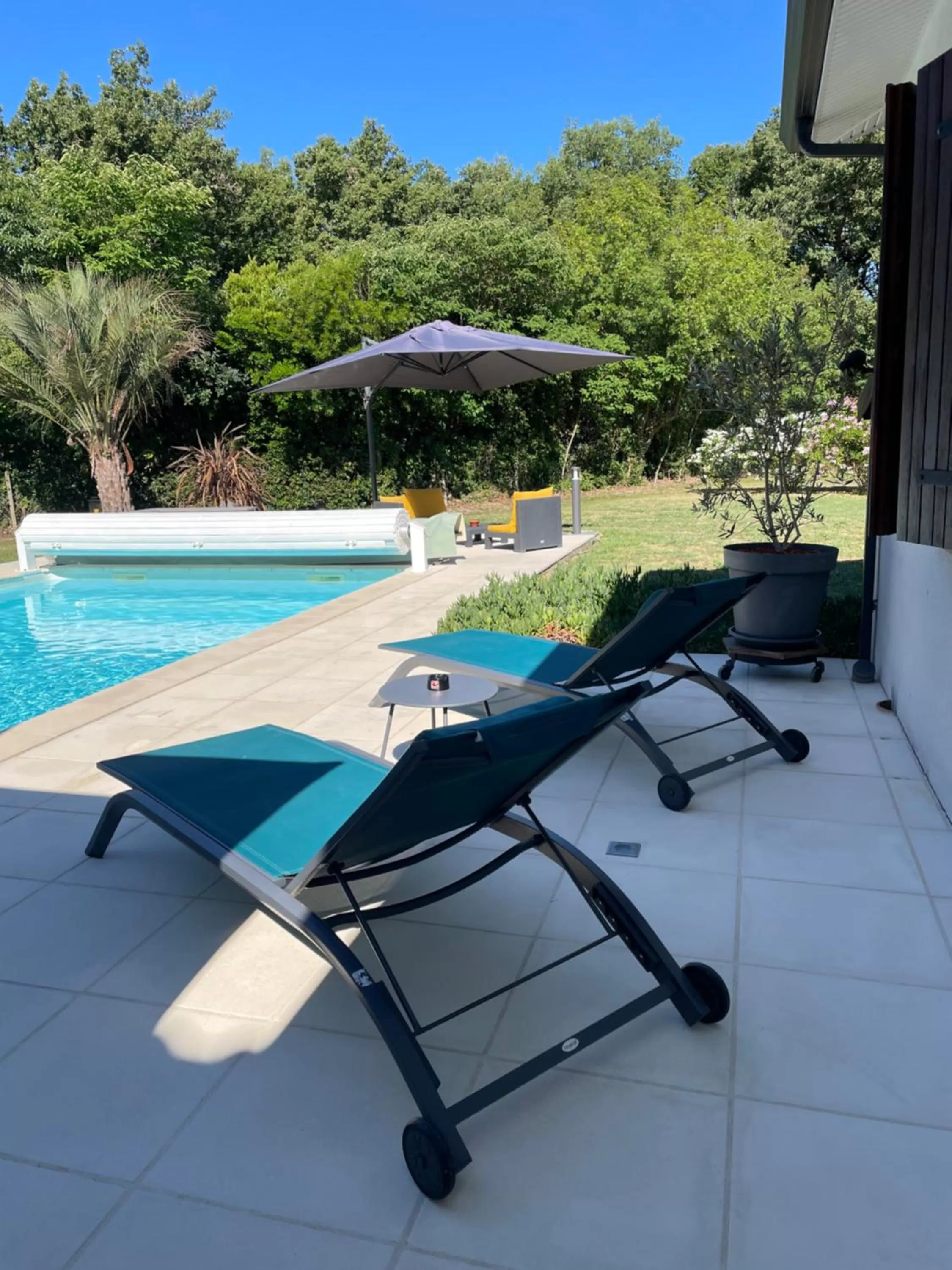 Swimming pool in LA PLANETTE