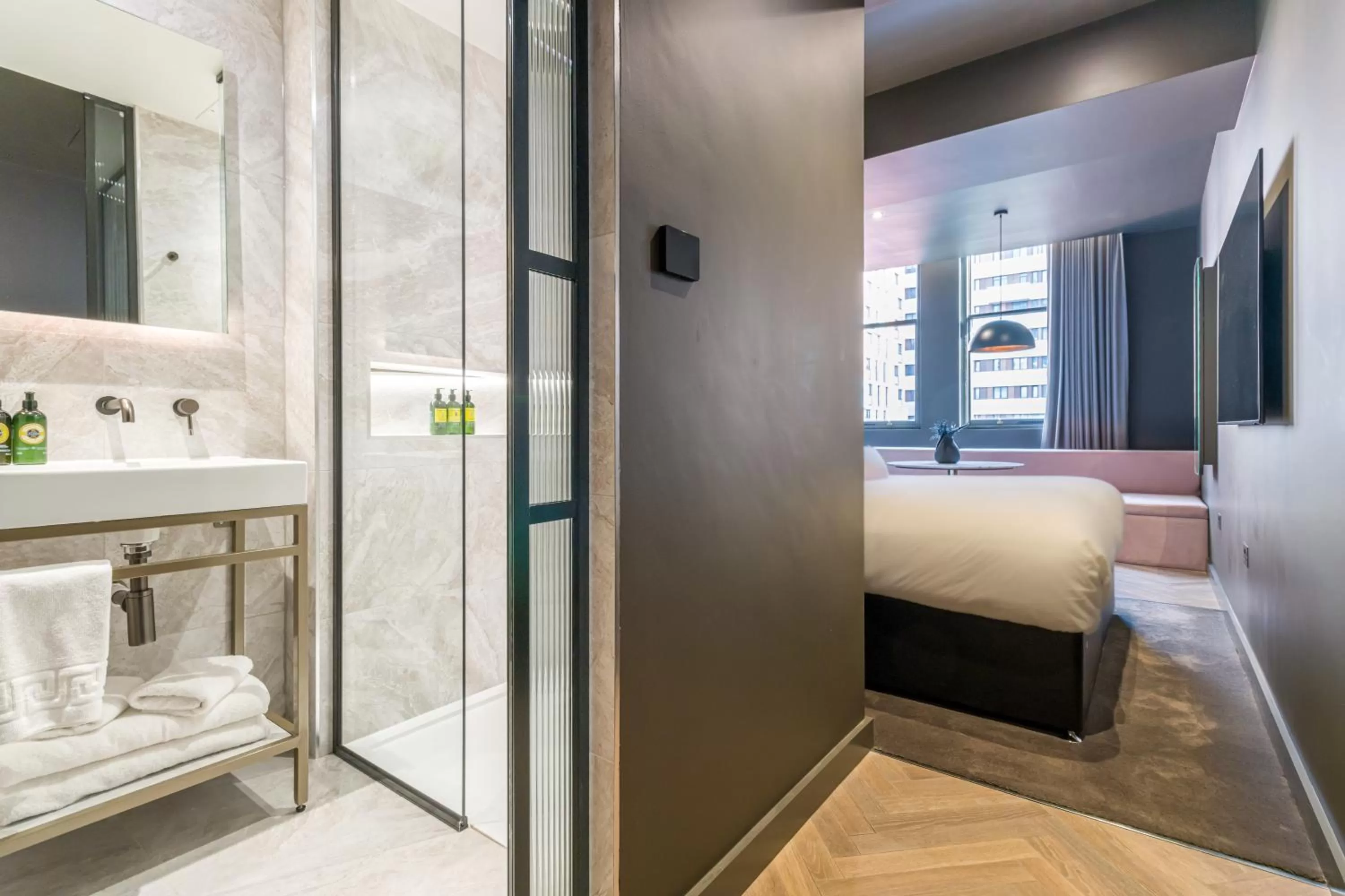 Photo of the whole room, Bed in Velvet Hotel Manchester, WorldHotels Crafted