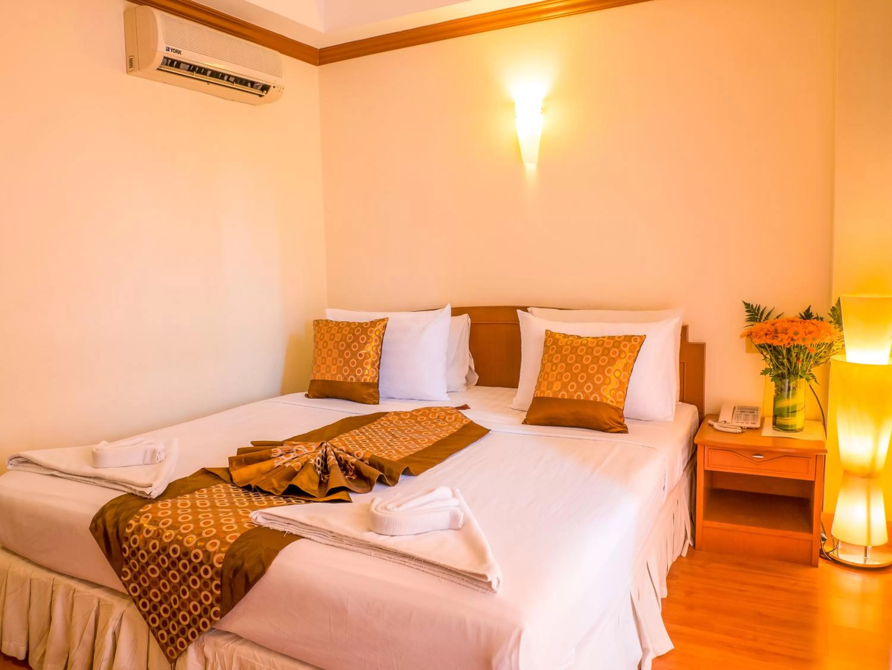 Bedroom, Bed in Chomsin Hua Hin ชมสินธุ์ หัวหิน
