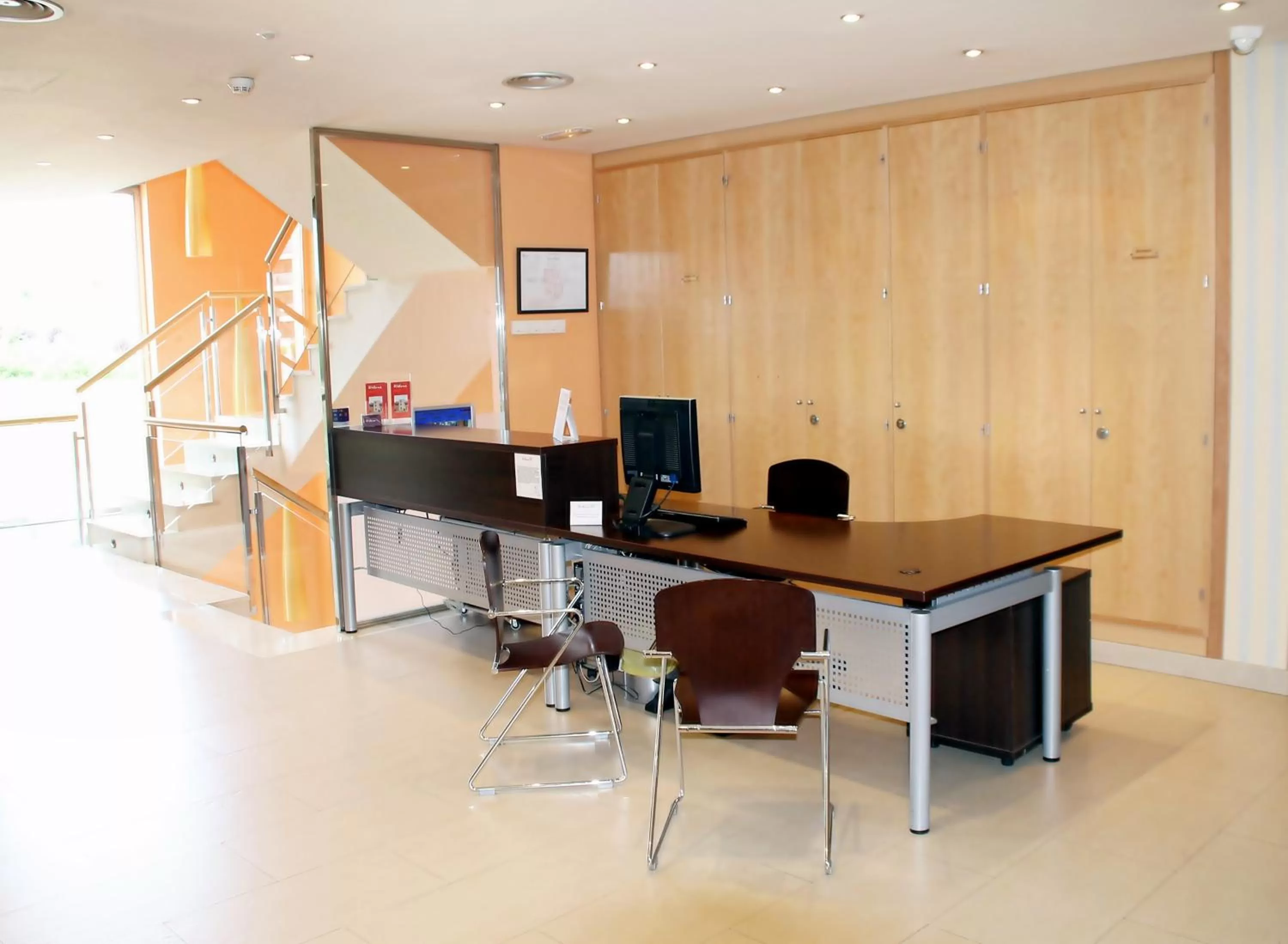Lobby or reception in Apartahotel Ribera