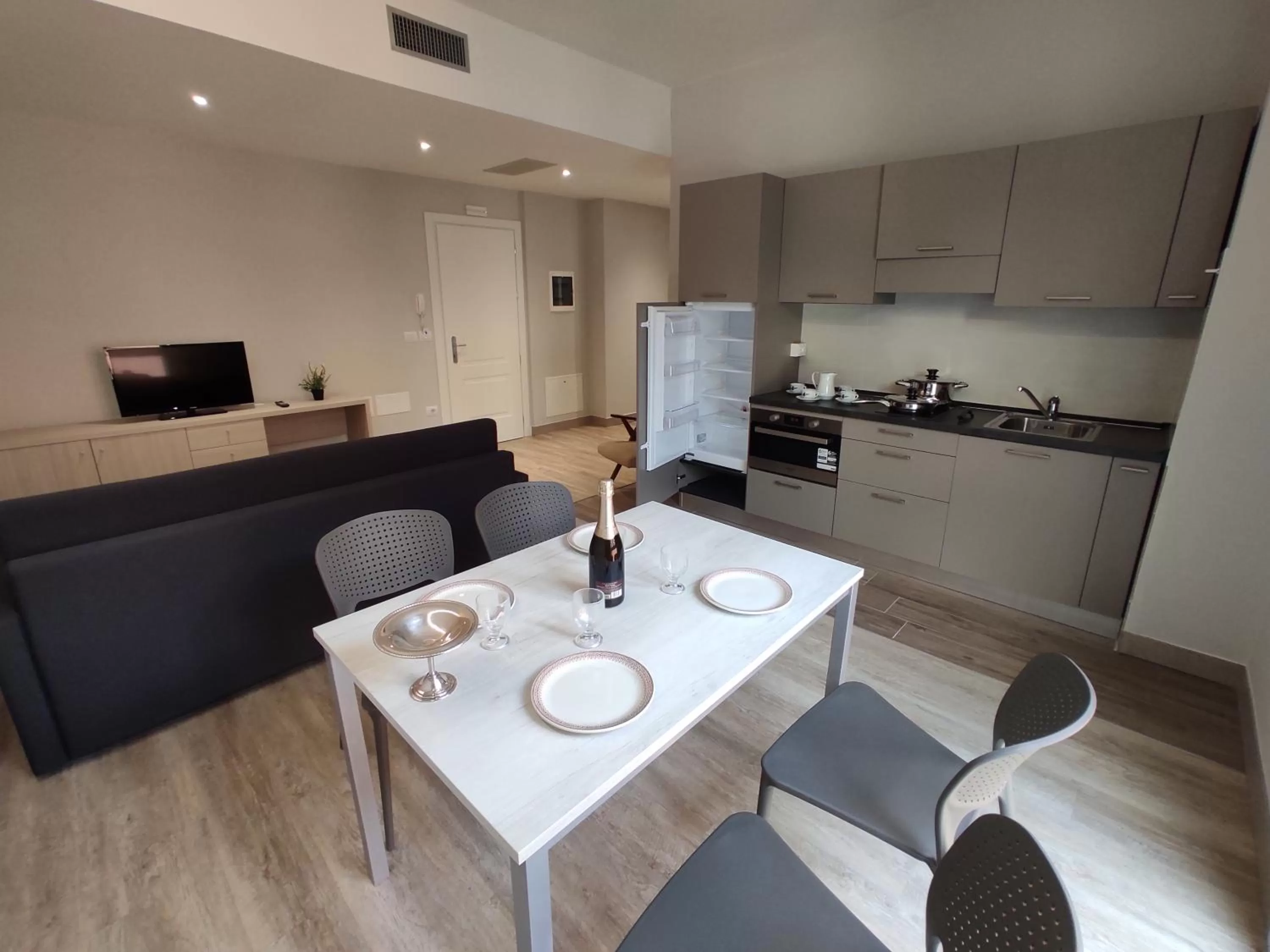 Kitchen or kitchenette in ALBA RESIDENCE