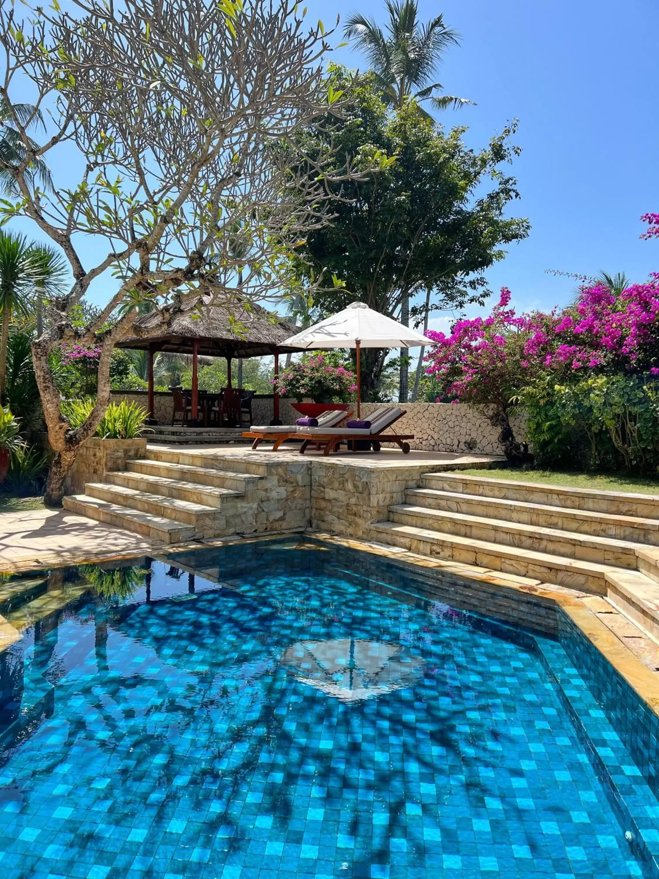 Pool view, Swimming Pool in Nusa Dua Beach Hotel & Spa, Bali