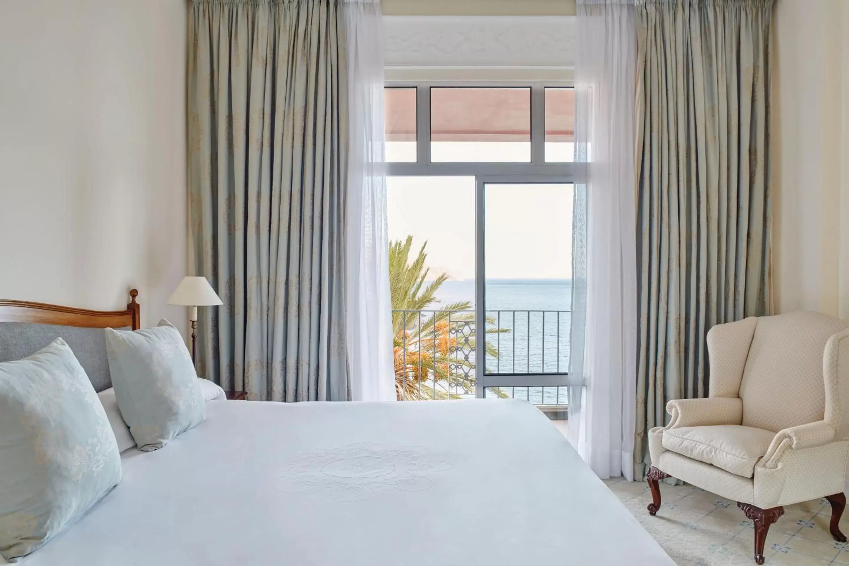 Balcony/Terrace, Bed in Reid's Palace, A Belmond Hotel, Madeira