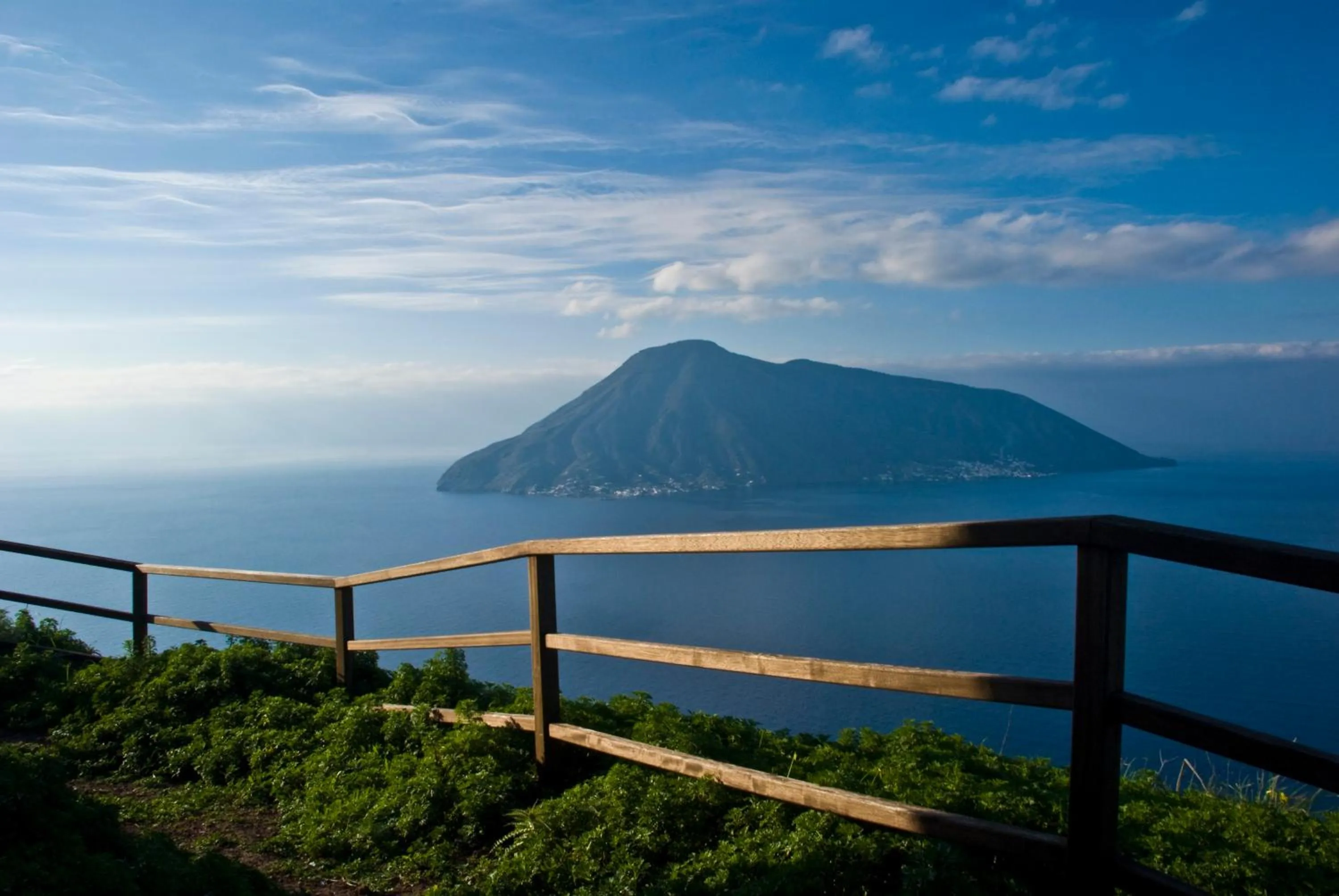 Nearby landmark in Hotel Mea - Aeolian Charme