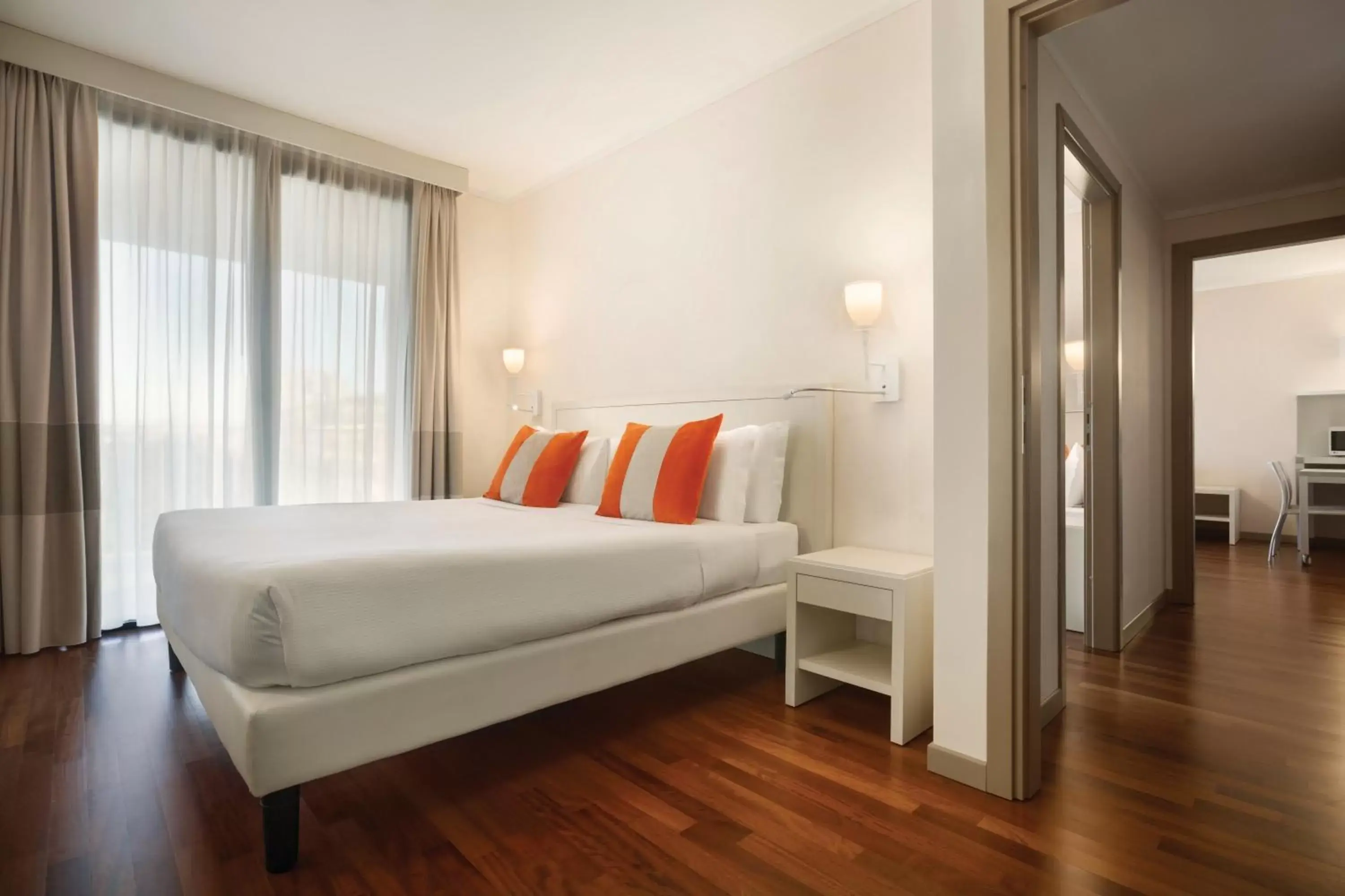 Bed in Ramada Plaza Milano