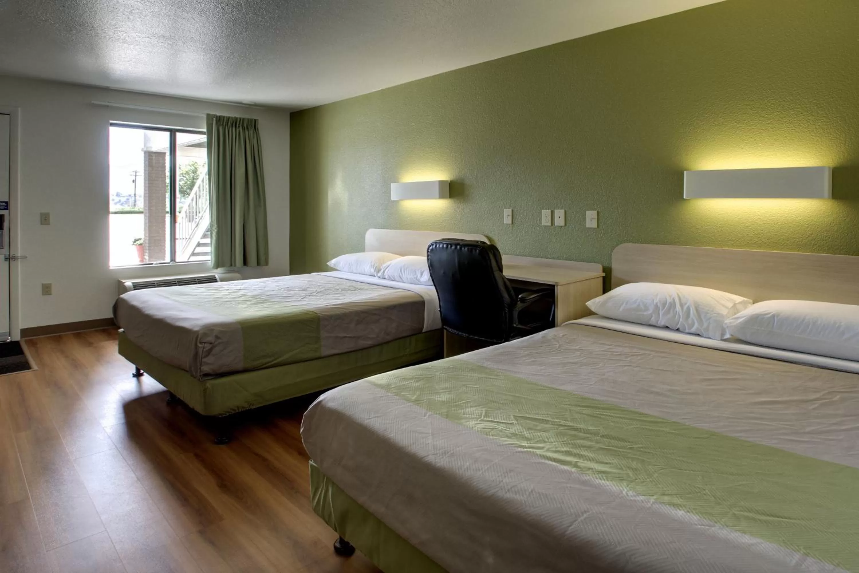 Photo of the whole room in Motel 6-Ogden, UT - Riverdale