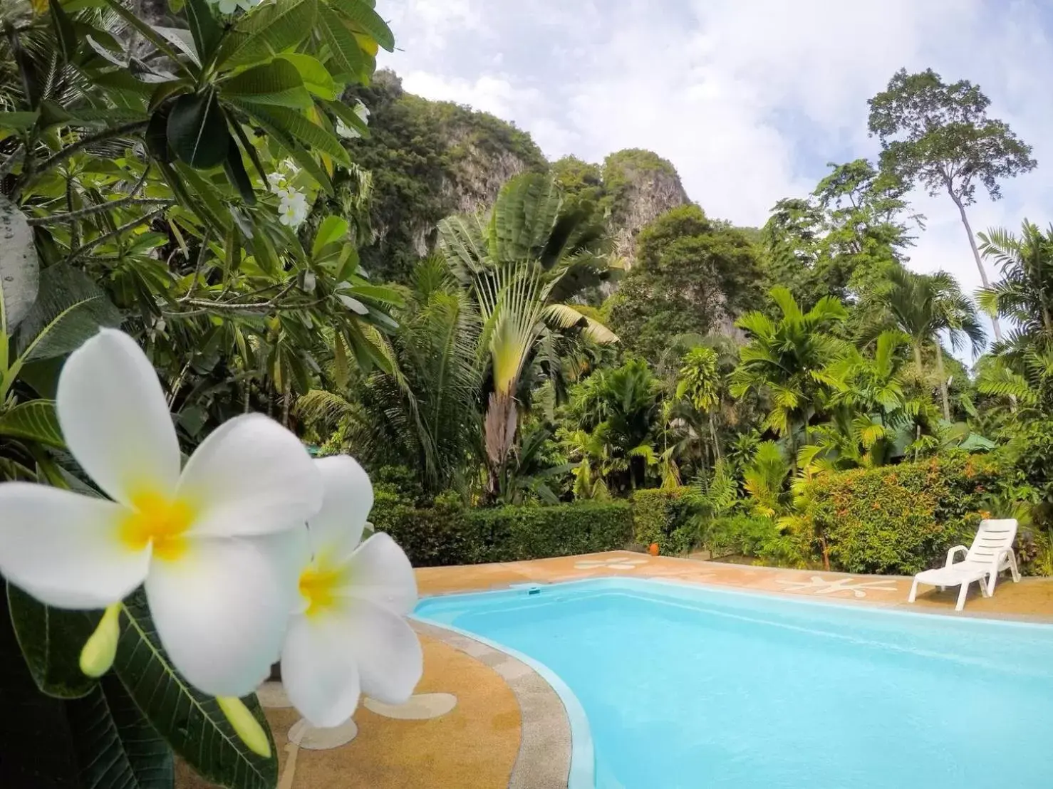 Swimming Pool in Vipa Tropical Resort