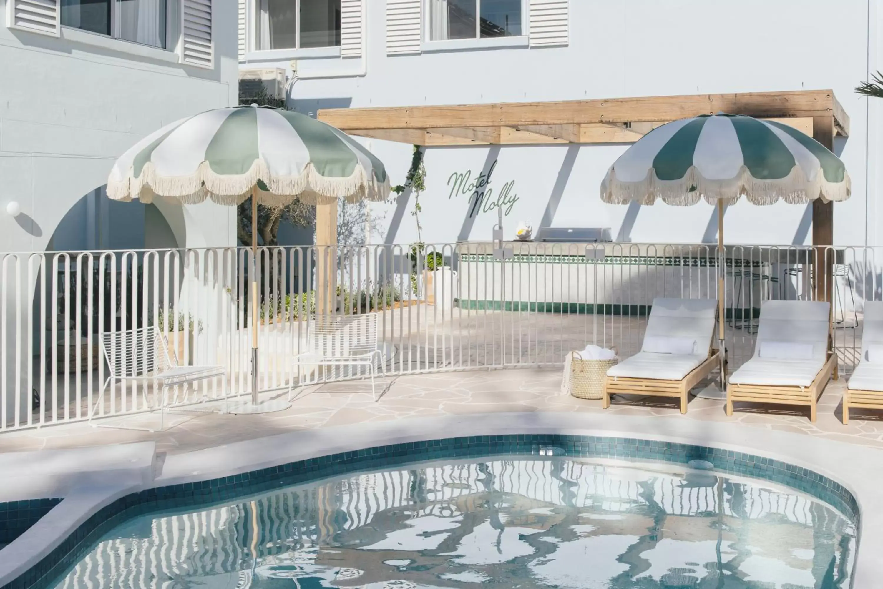 Swimming Pool in Motel Molly - Boutique Hotel Mollymook