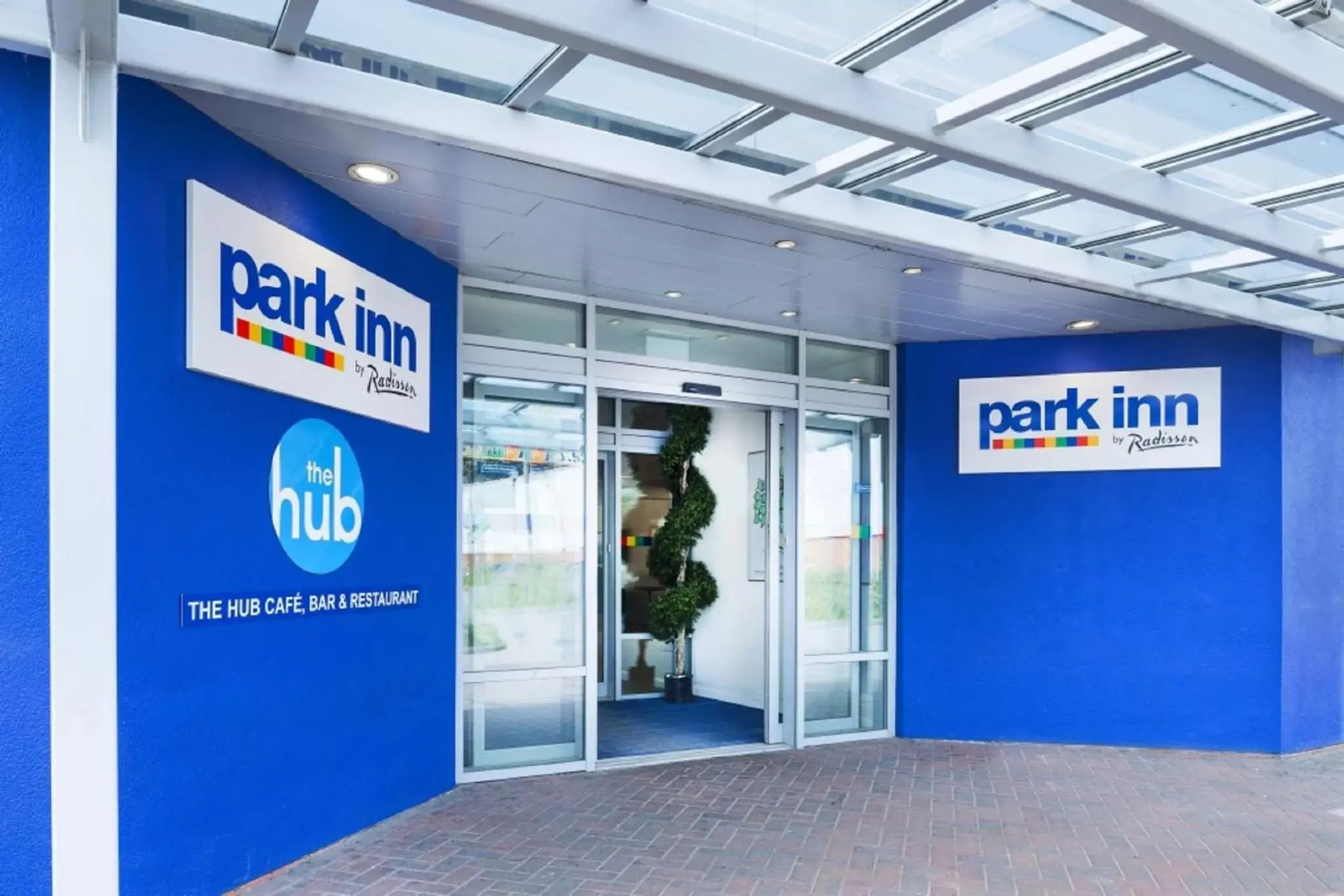 Facade/entrance in Park Inn by Radisson Birmingham Walsall Facade/entrance in Park Inn by Radisson Birmingham Walsall