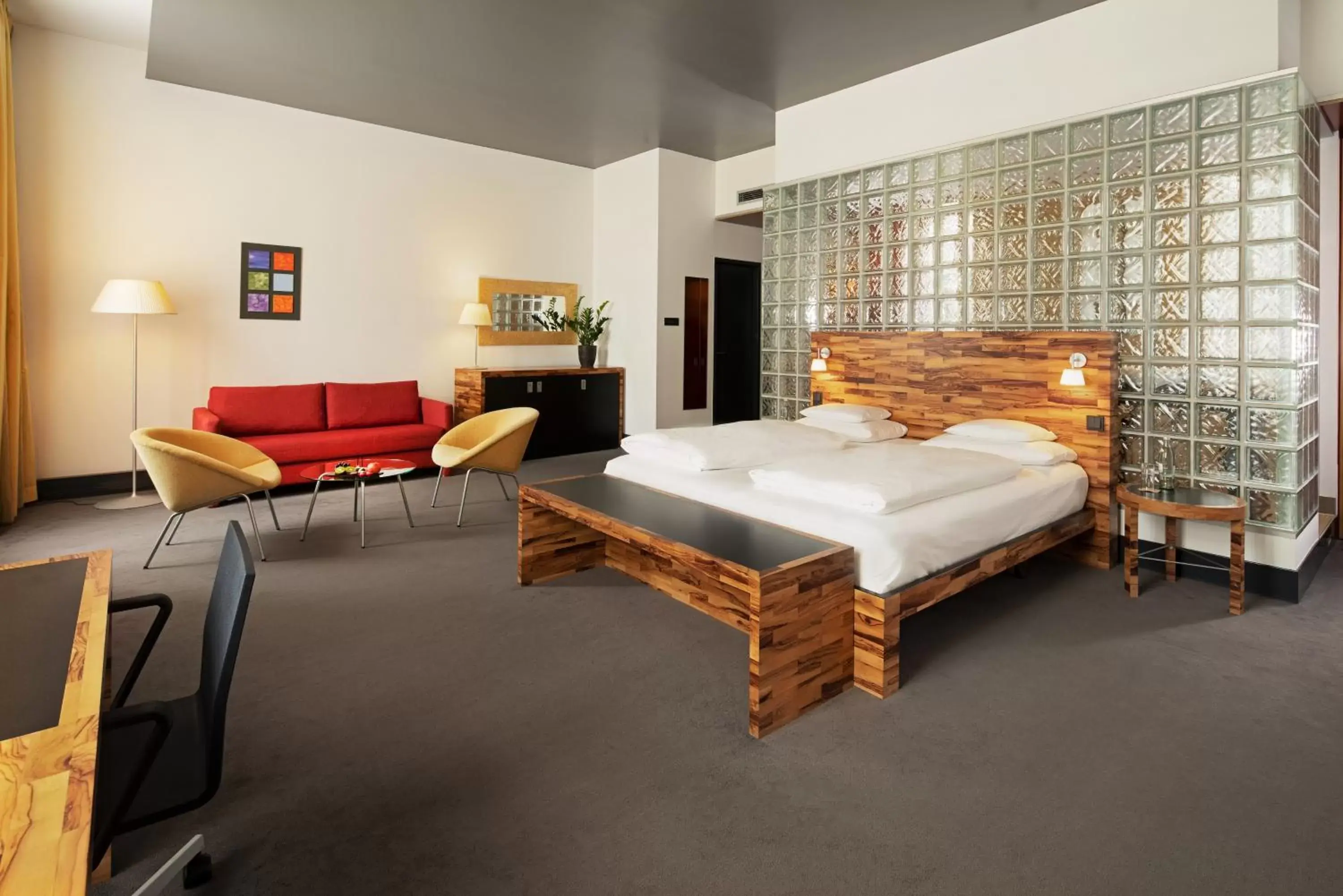 Photo of the whole room in Mövenpick Hotel Berlin Am Potsdamer Platz Photo of the whole room in Mövenpick Hotel Berlin Am Potsdamer Platz