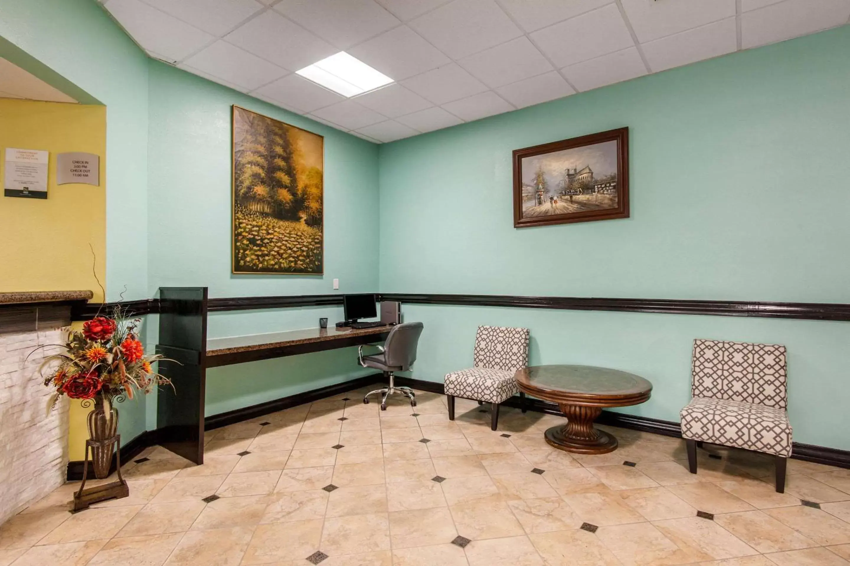 On site, Lobby/Reception in Quality Inn - Arkansas City