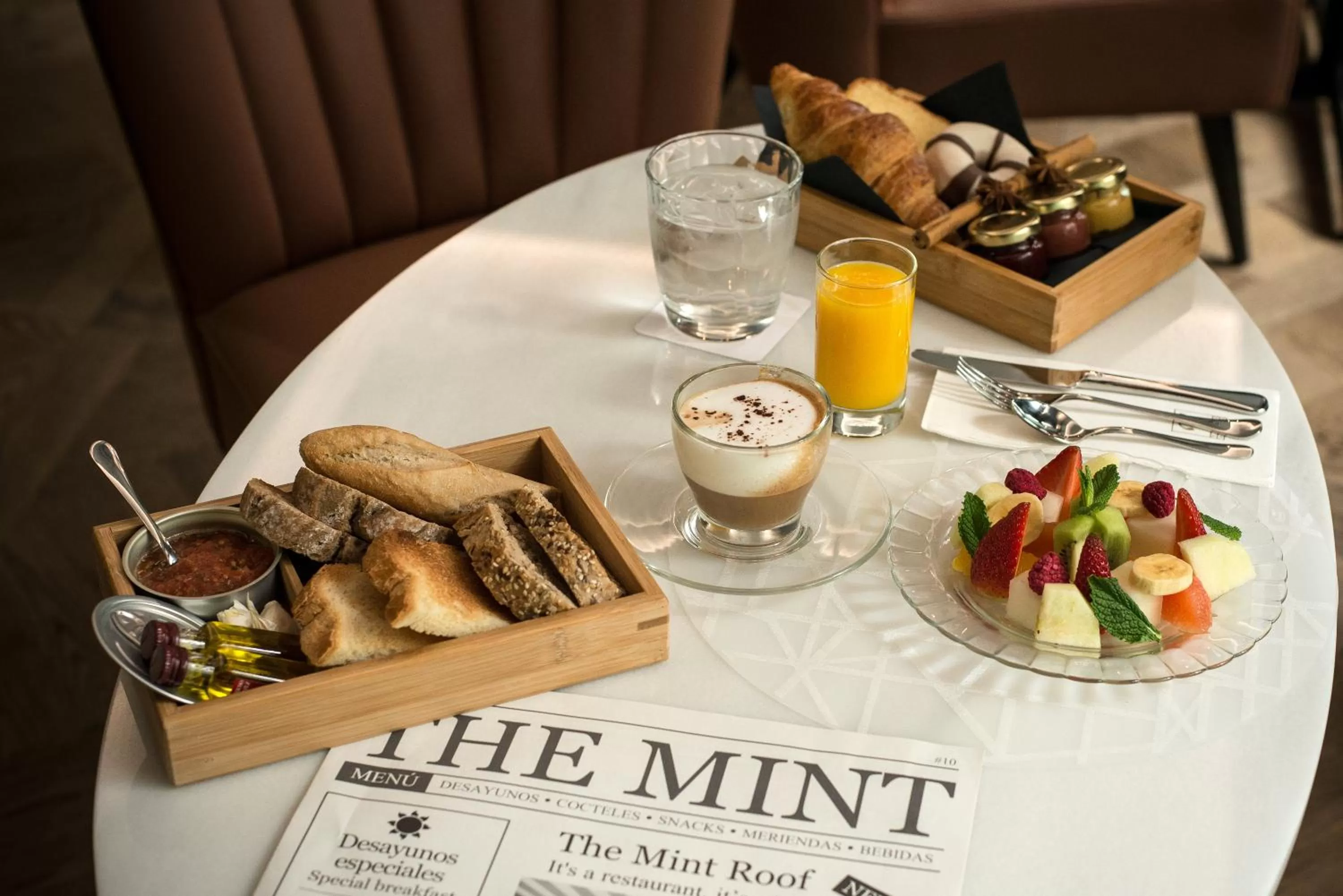 Continental breakfast in Vincci The Mint