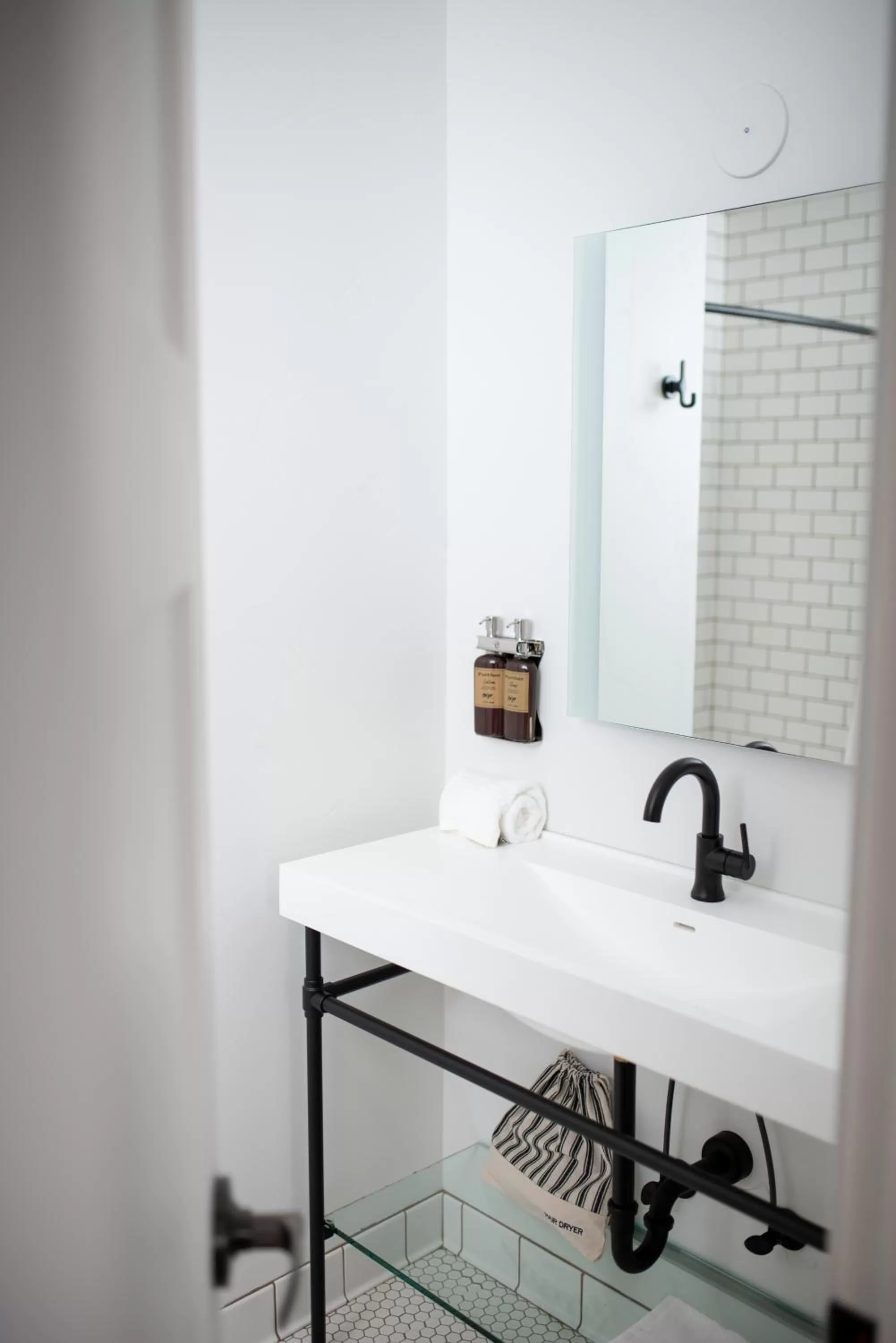 Bathroom in SCP Redmond Hotel