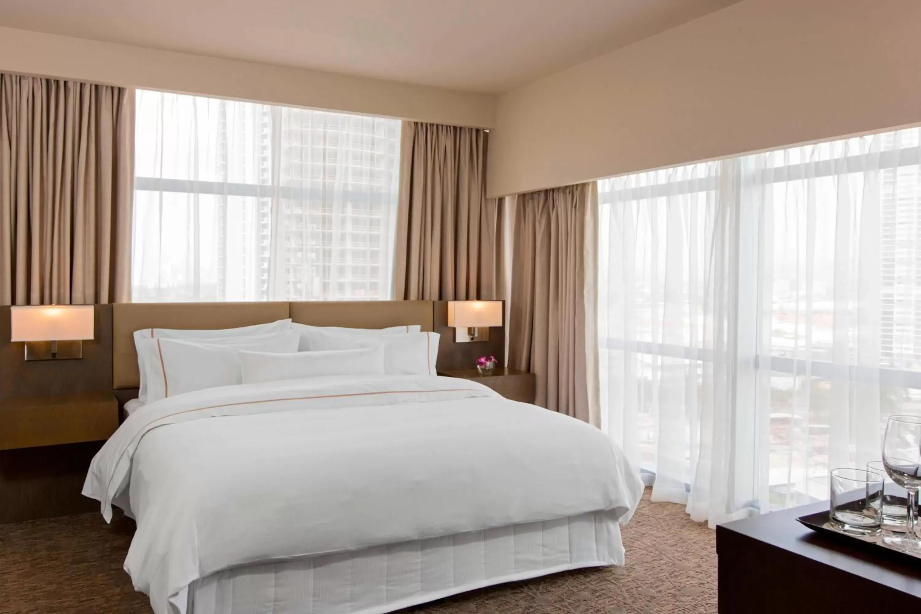 Bedroom, Bed in The Westin Panama