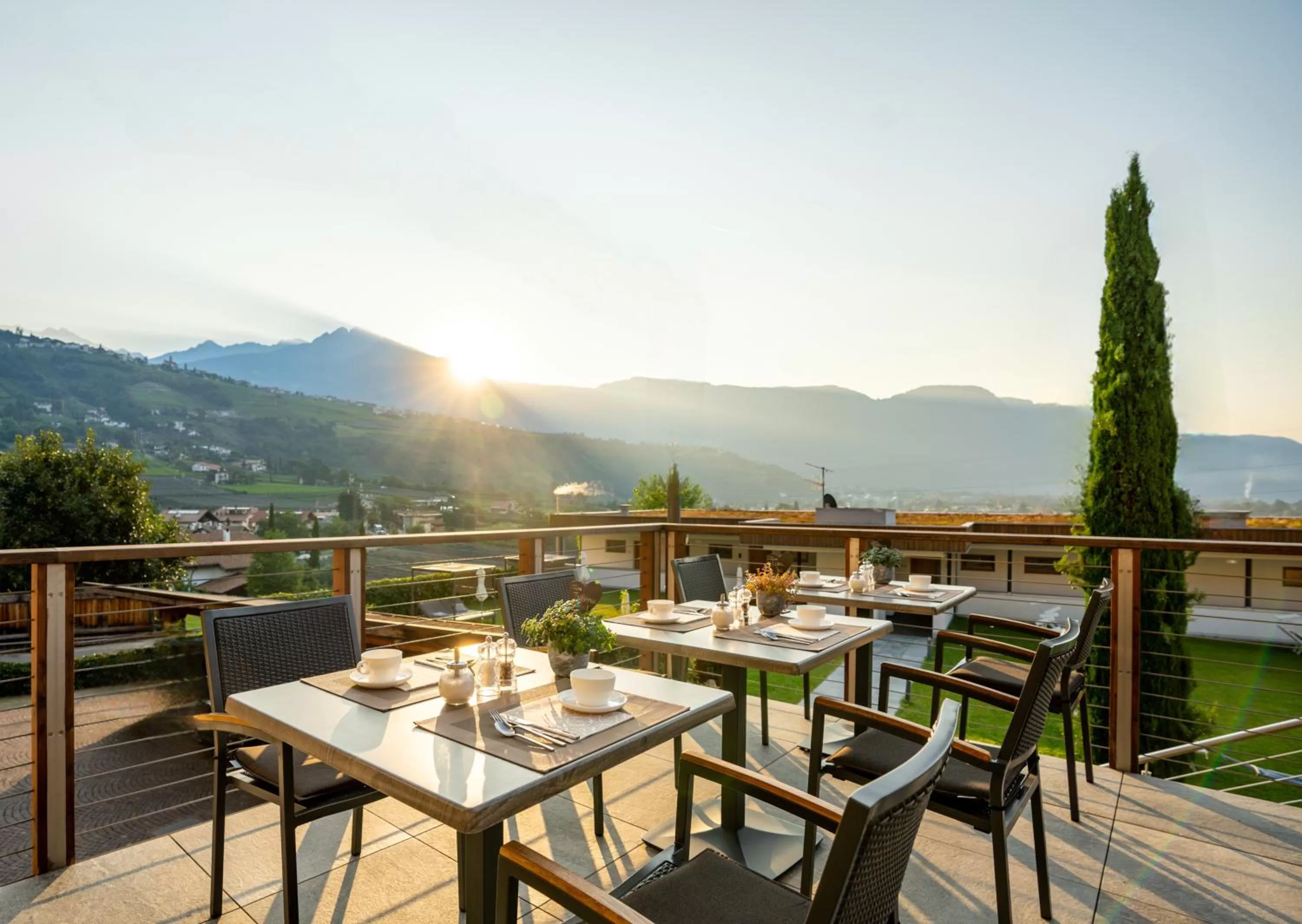 Restaurant/places to eat in Hotel Der Heinrichshof