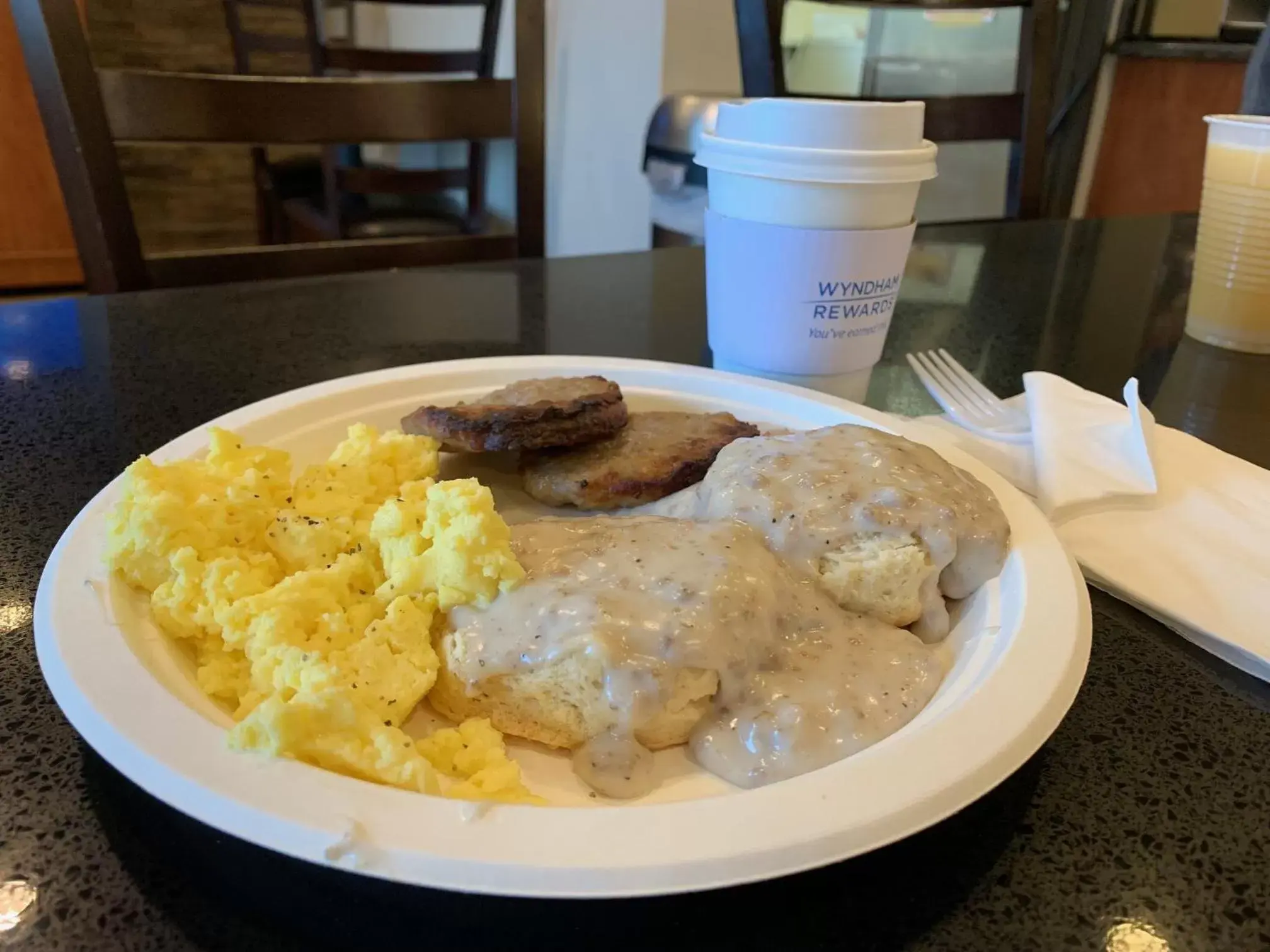 Food and drinks in Ramada by Wyndham Portland Food and drinks in Ramada by Wyndham Portland