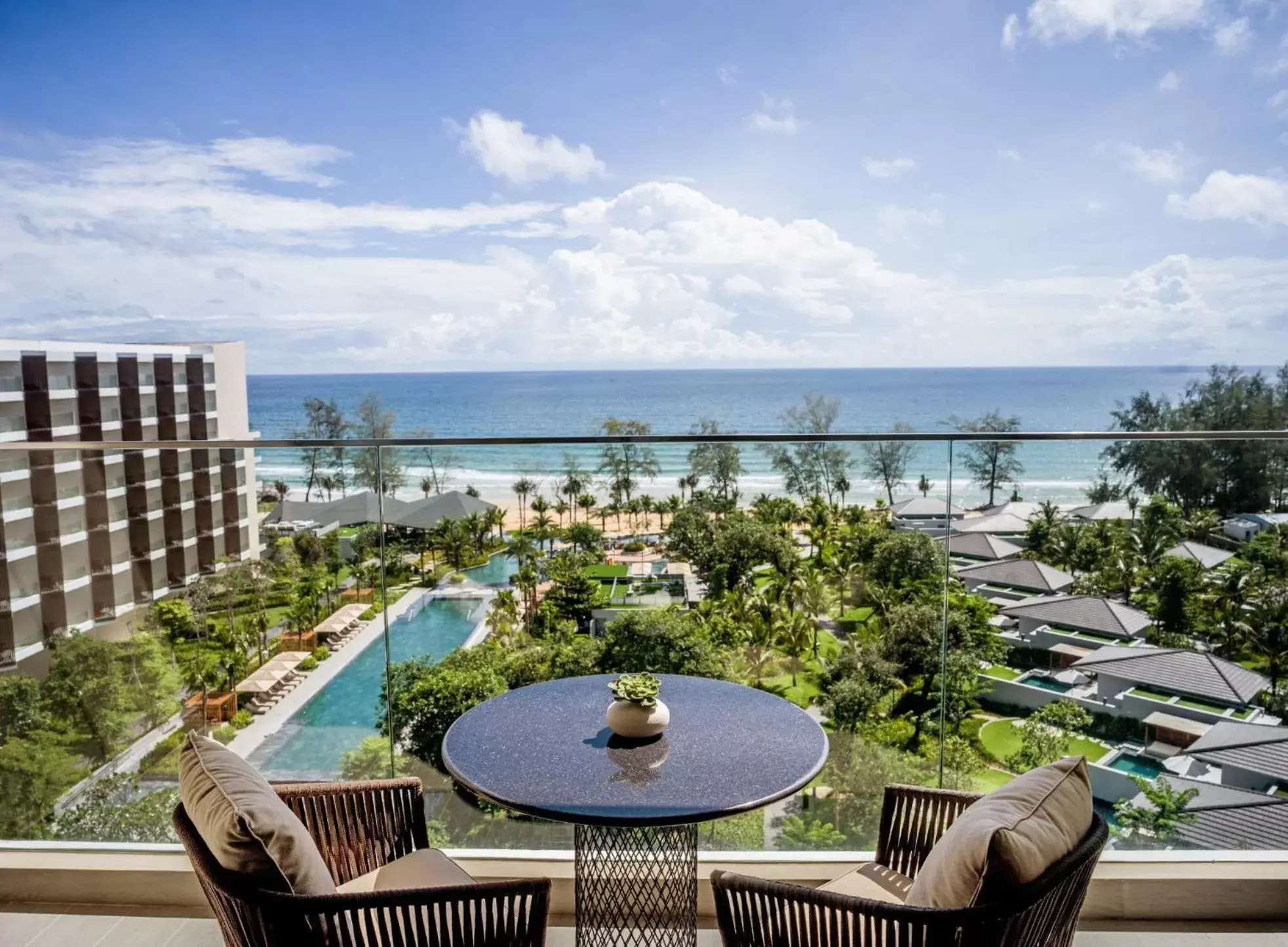 Photo of the whole room in Crowne Plaza Phu Quoc Starbay, an IHG Hotel