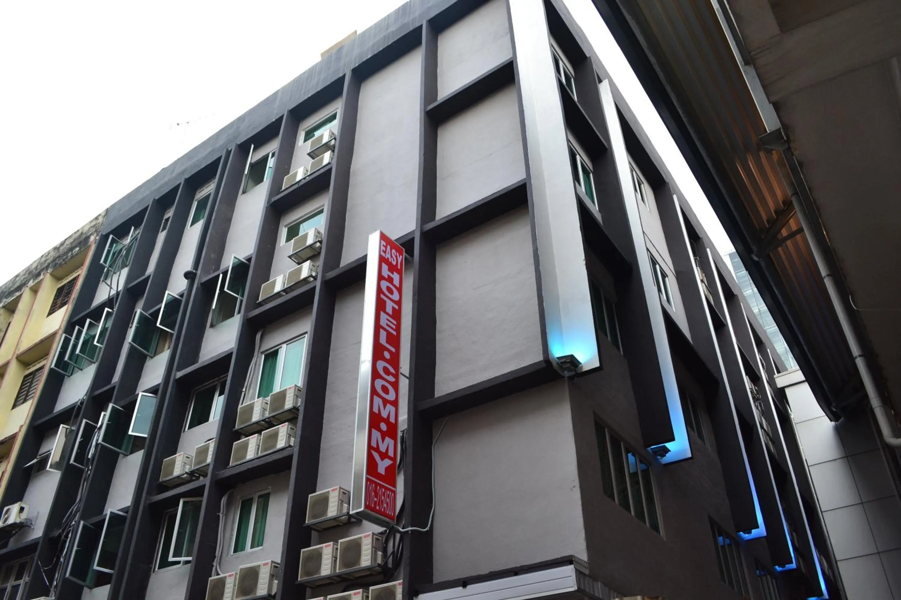 Property building in ESSY Hotel KL Sentral