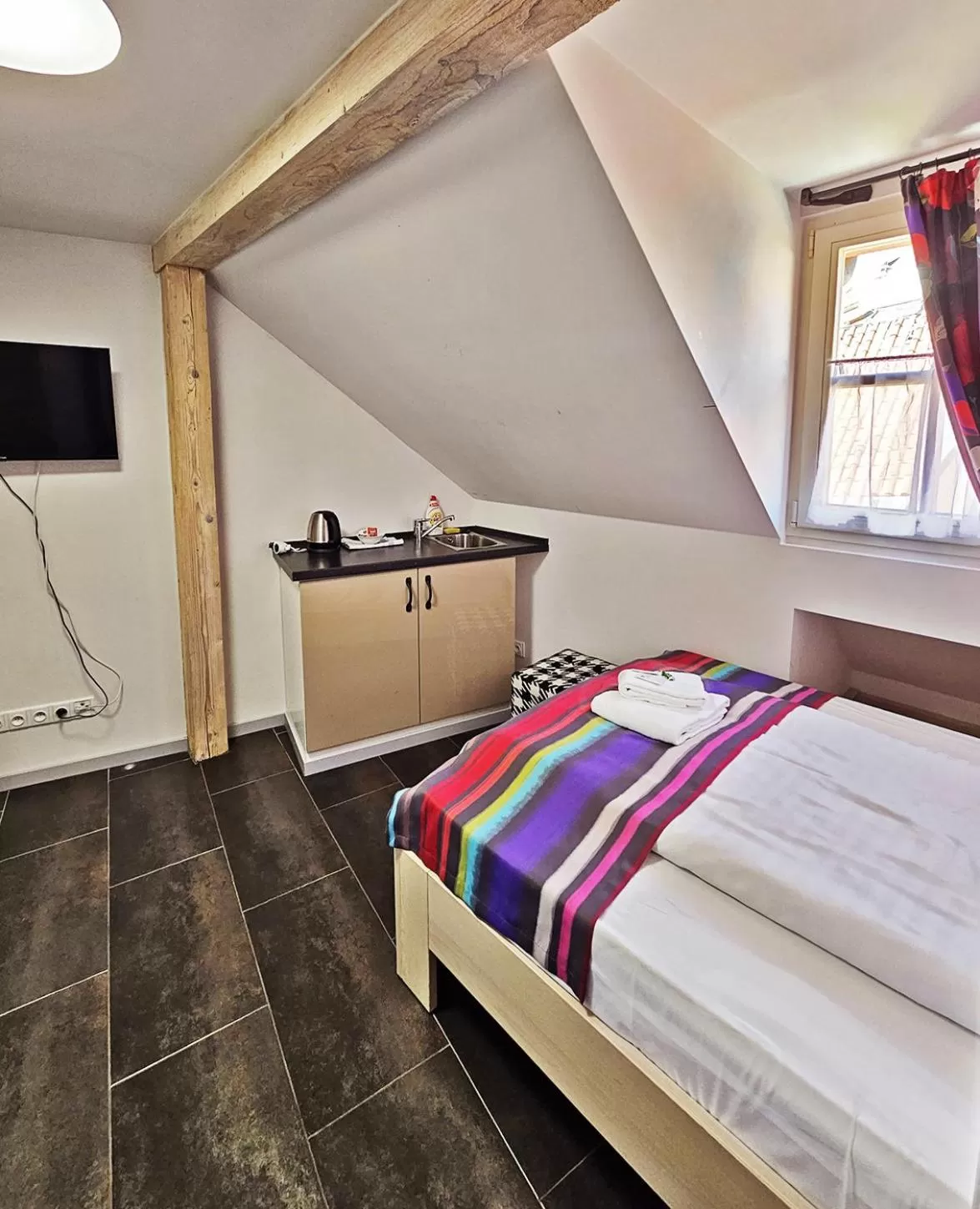 Kitchen or kitchenette, Bed in Historic Centre Residence