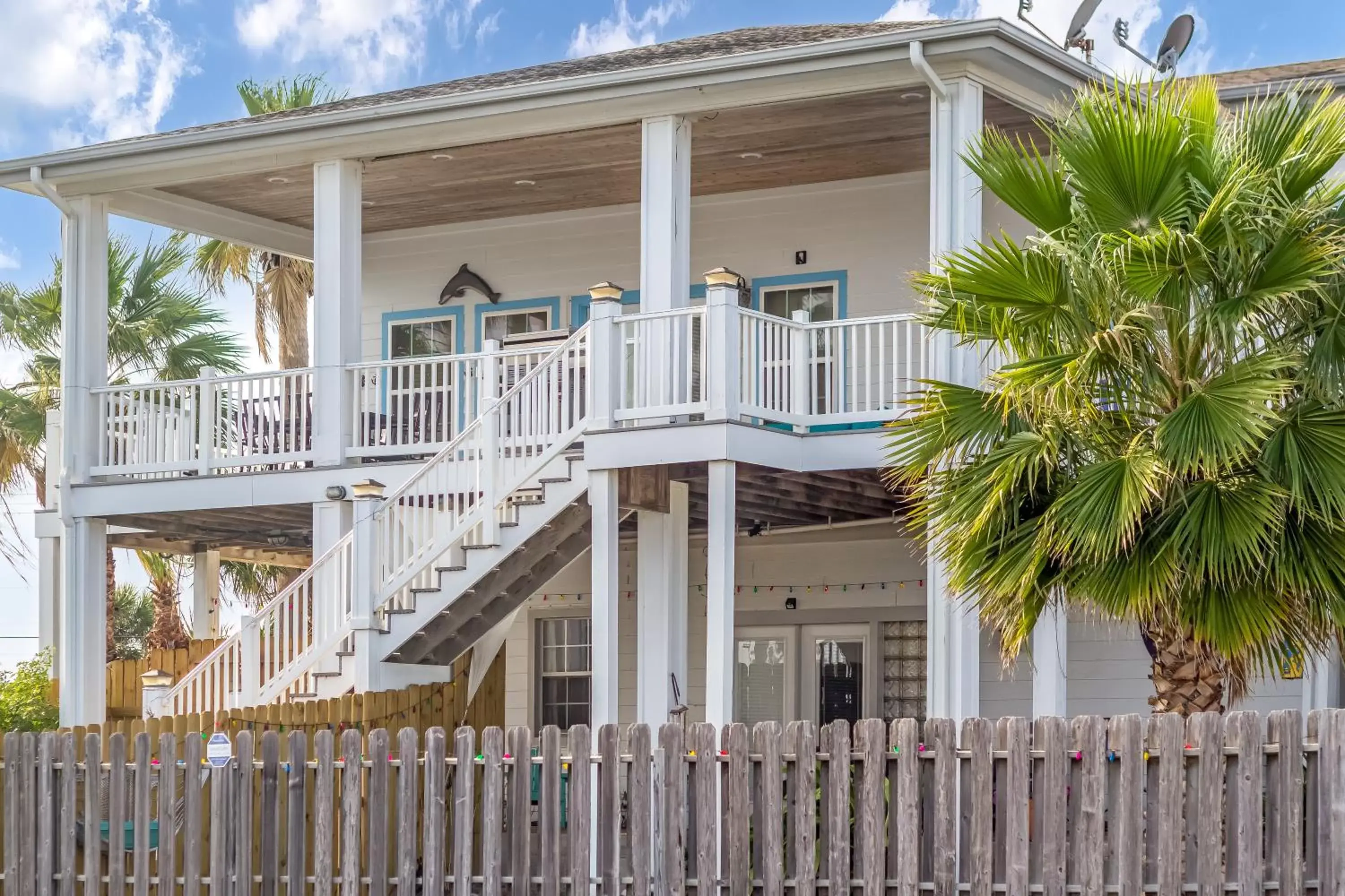 Balcony/Terrace, Property Building in Tropic Island Resort
