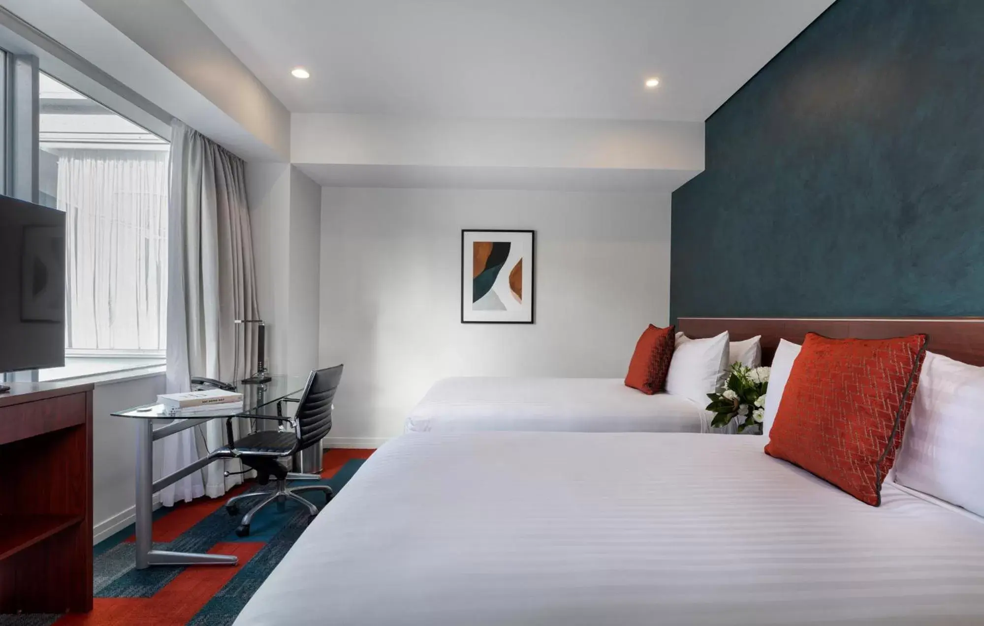 Bed in Rydges Auckland