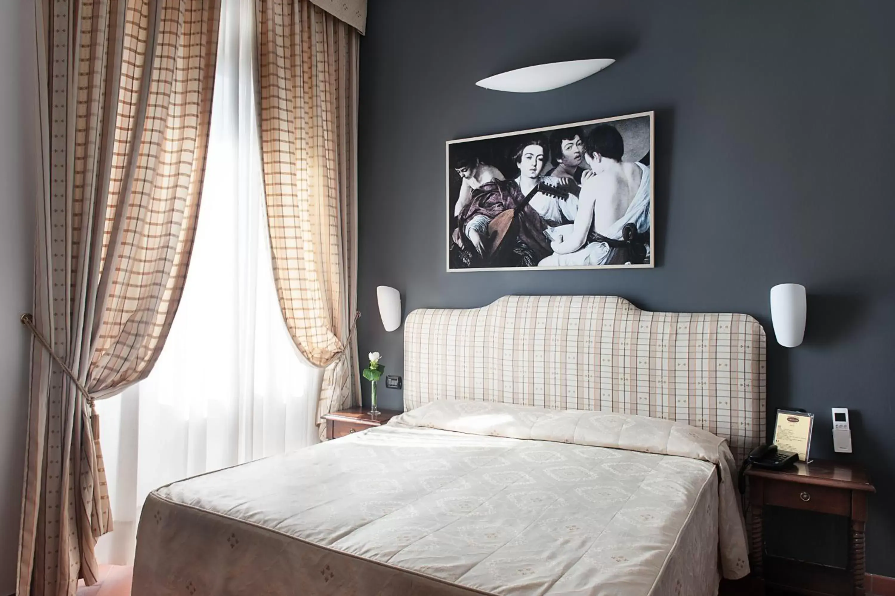 Bed, Room Photo in Hotel Caravaggio