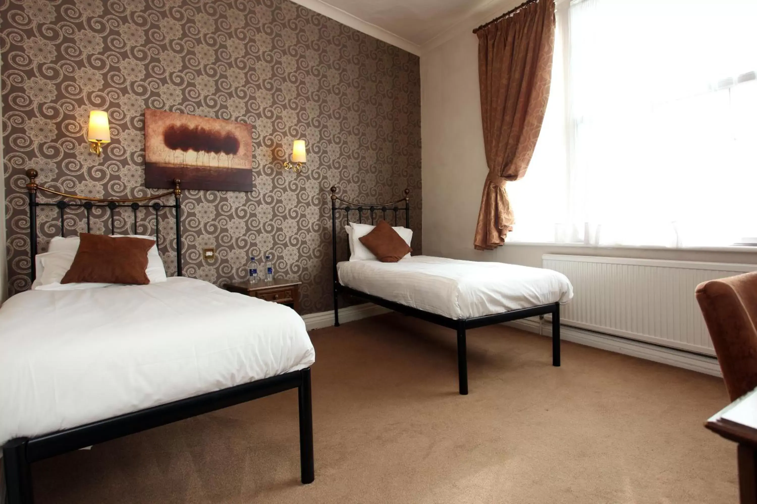 Photo of the whole room, Bed in White Hart, Andover by Marston's Inns Photo of the whole room, Bed in White Hart, Andover by Marston's Inns