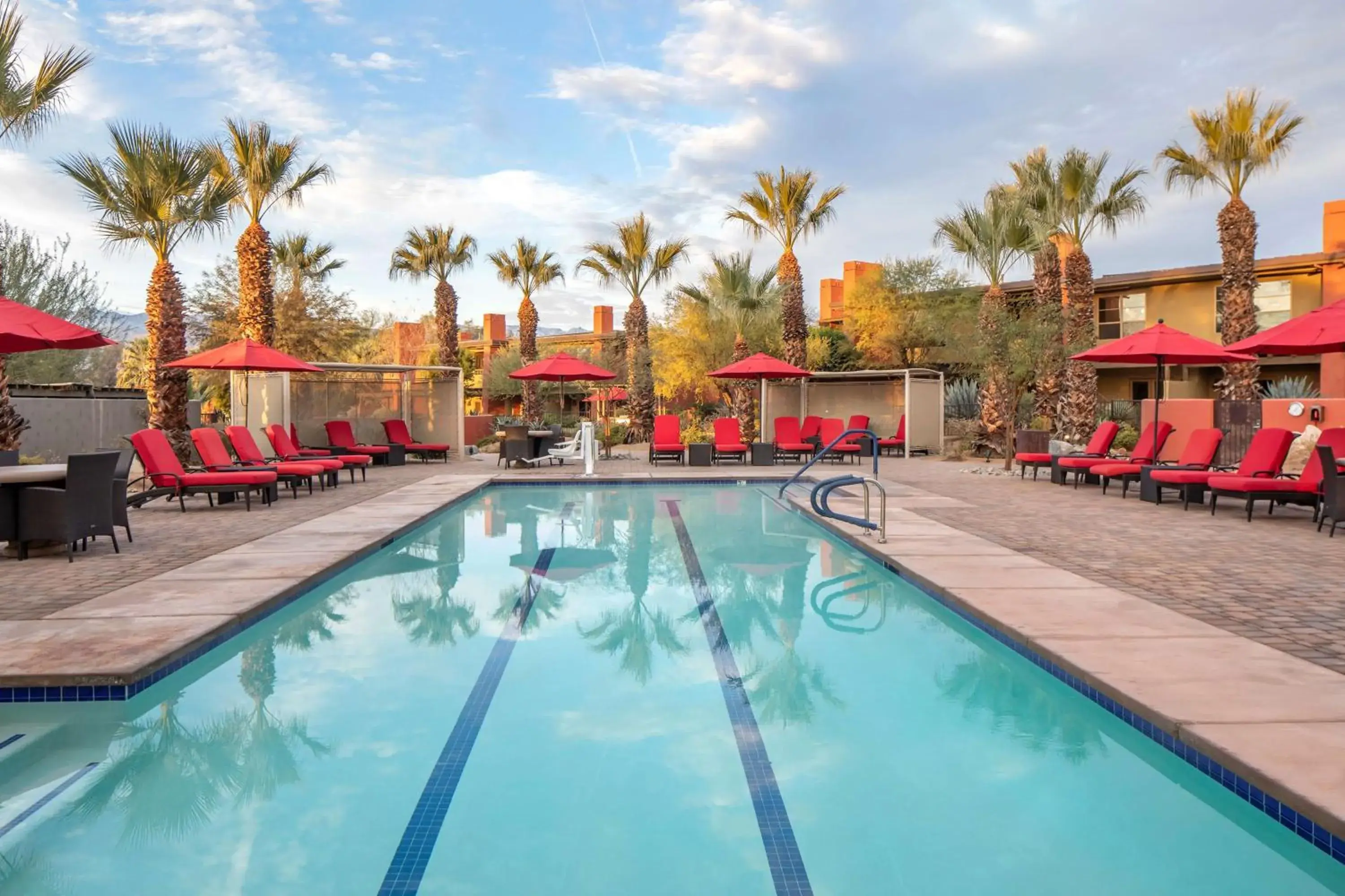 Pool view, Swimming Pool in Hilton Grand Vacations Club Palm Desert