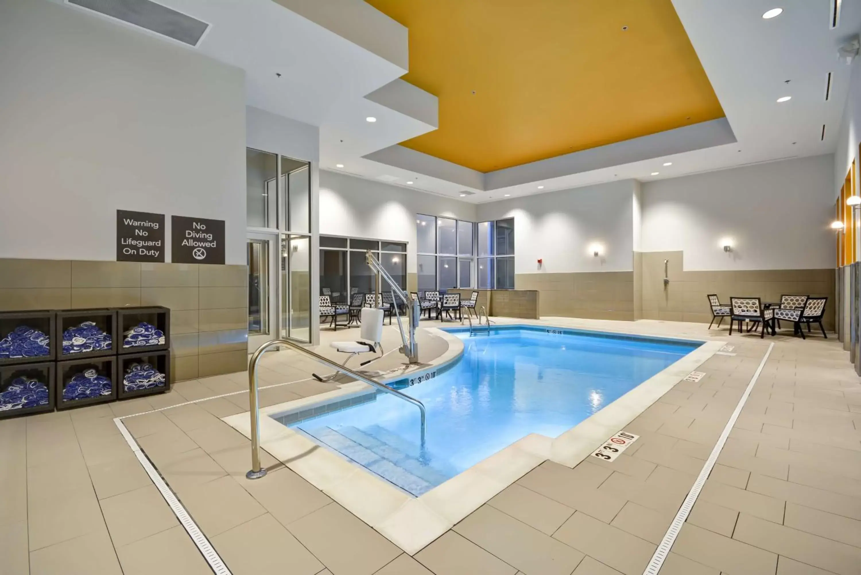 Pool view, Swimming Pool in Homewood Suites by Hilton Birmingham Downtown Near UAB