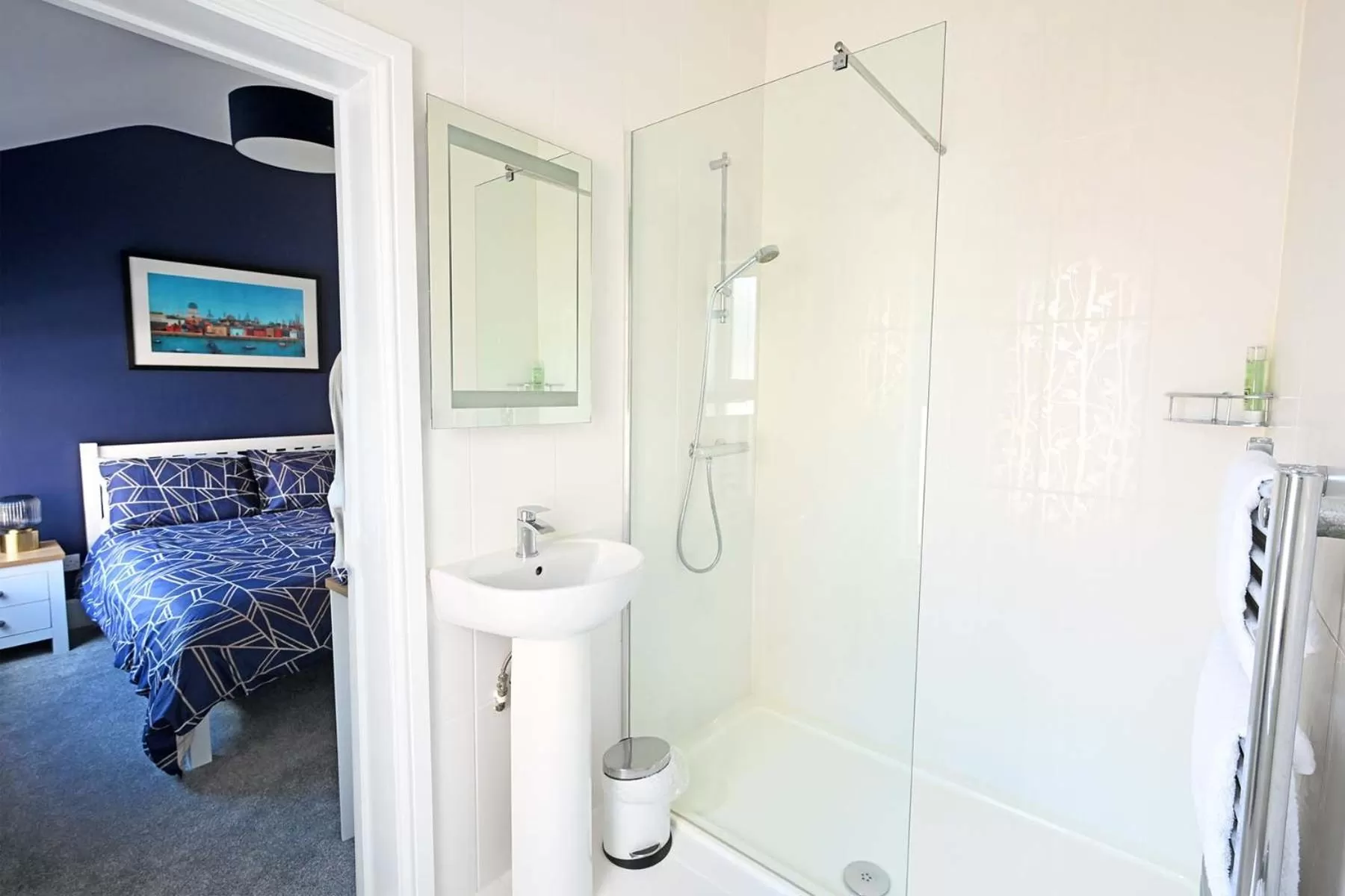 Bathroom in The Hathaways