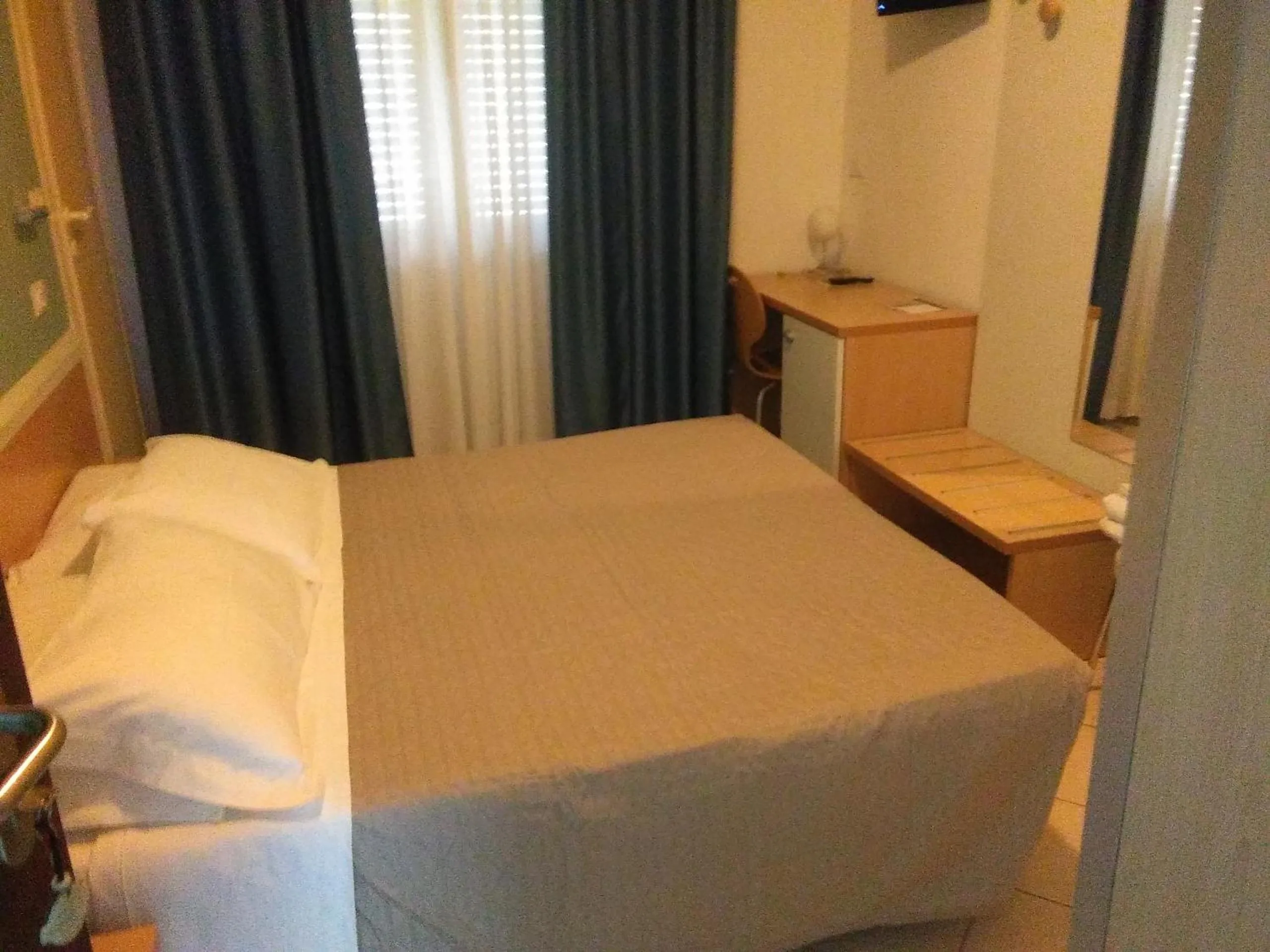 Photo of the whole room, Bed in Hotel Savina