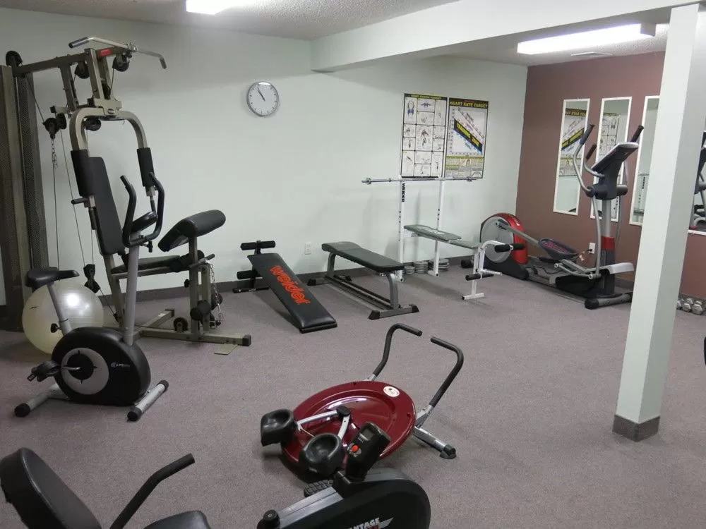 Fitness centre/facilities in Shemron Suites Hotel