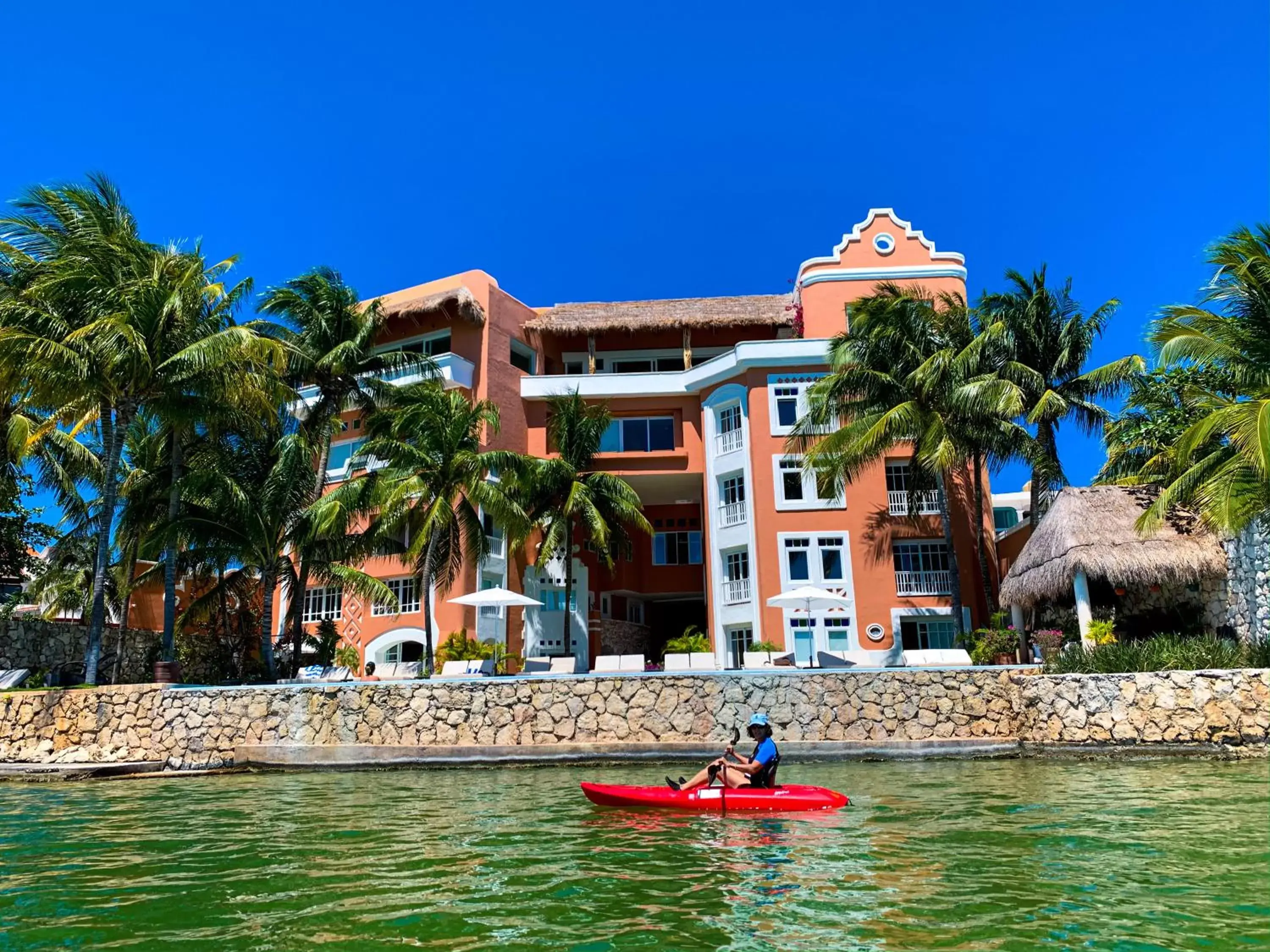 Property Building in Casa Tortugas Boutique Hotel - CANCUN Hidden Gem